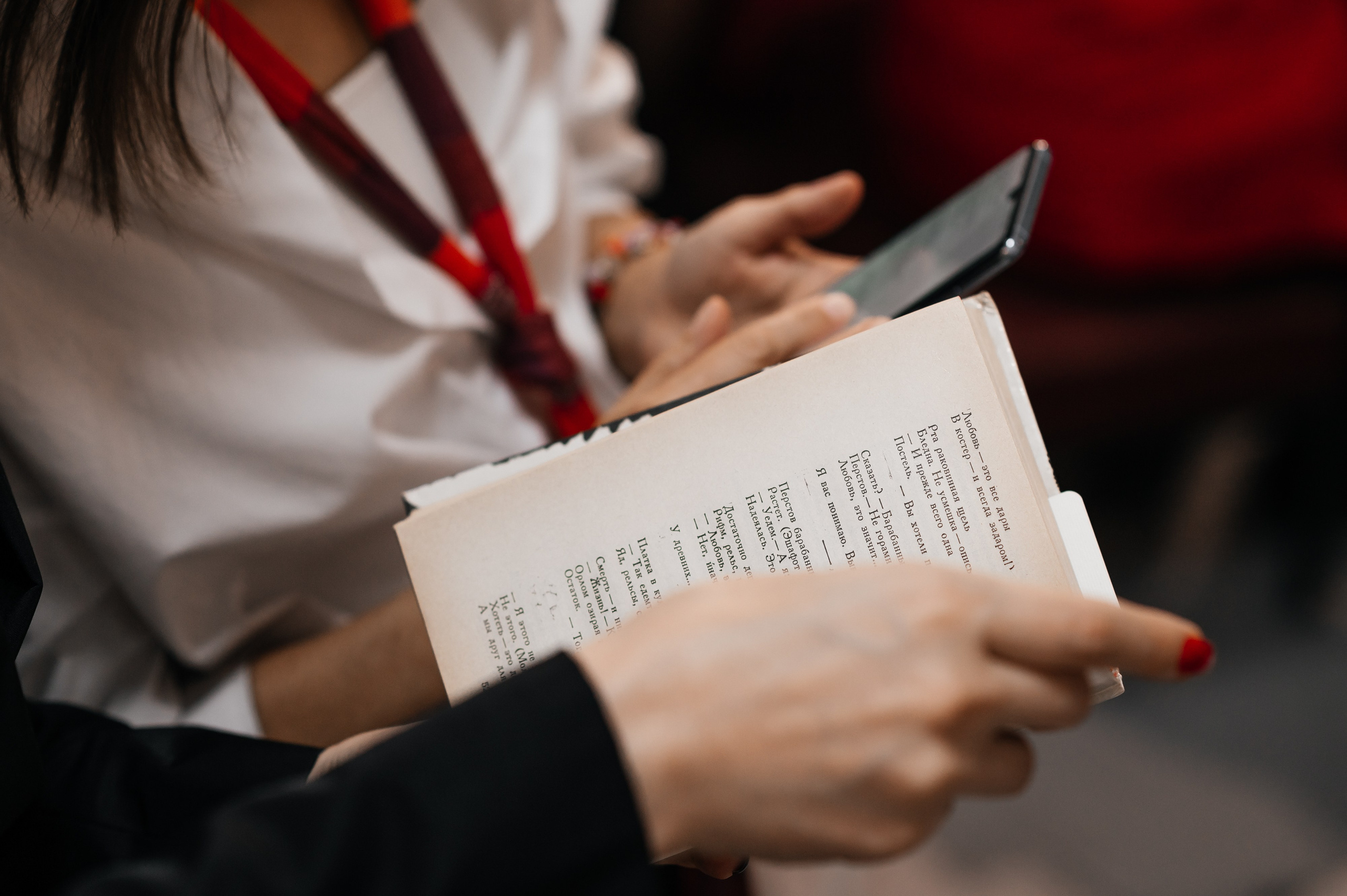 Вечер поэзии Цветаевой, клуб Читалка. Wedding and family photographer USA