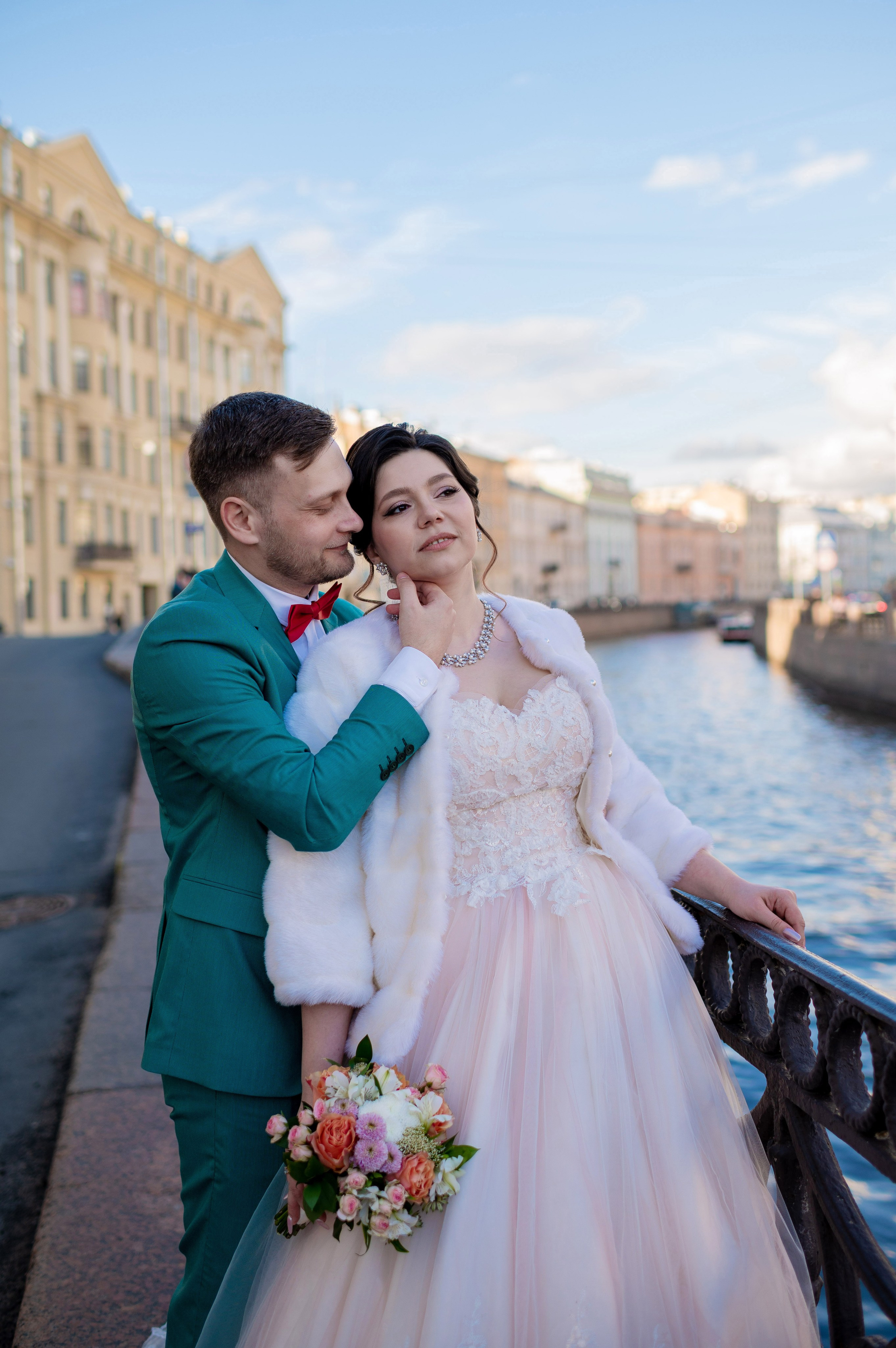 Самая красивая свадебная фотосессия в Эрмитаже. Лучшие свадебные фотографии в Эрмитажа. Портретный, семейный и свадебный фотограф в Санкт-Петербурге и в Пушкине Ширяев Денис