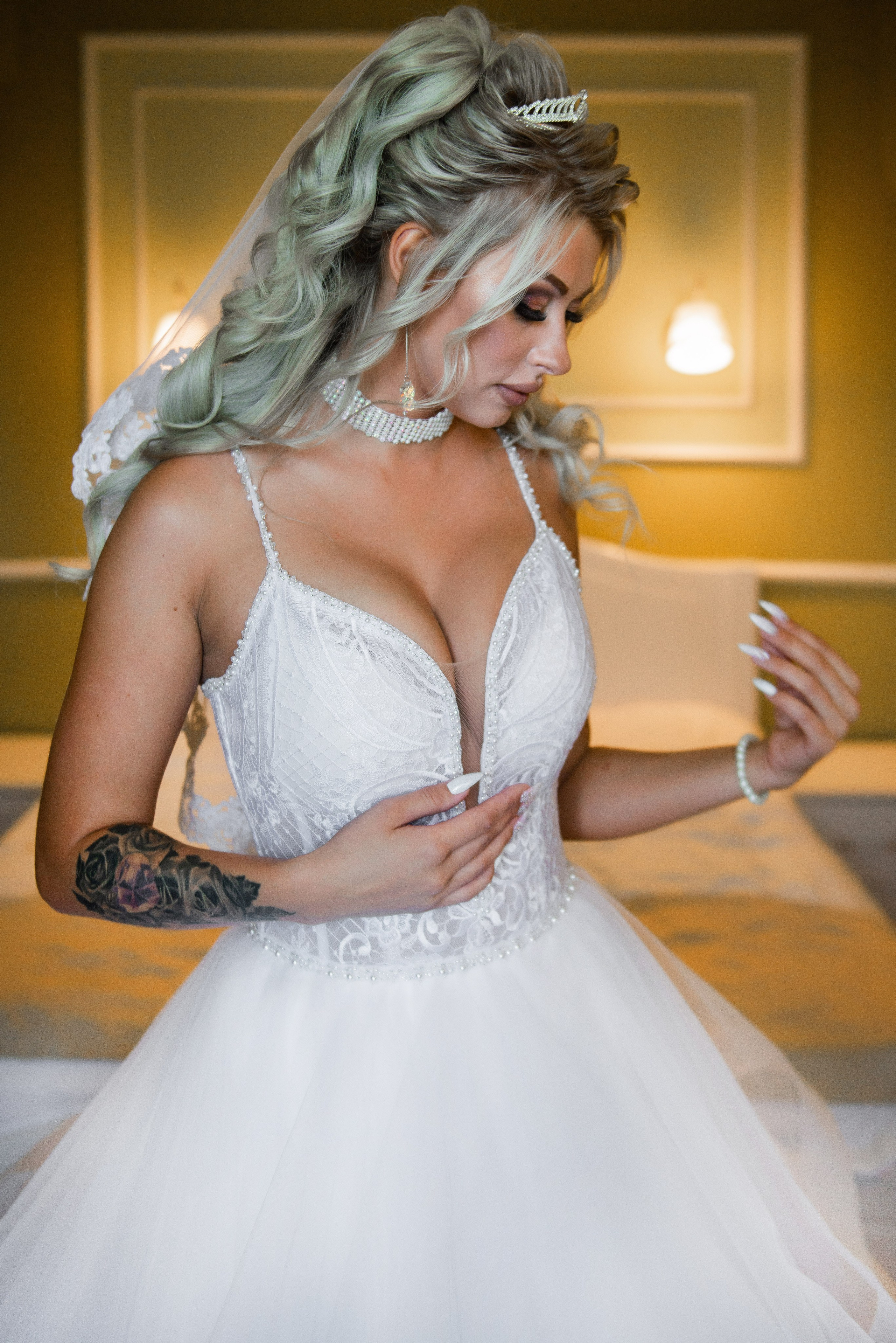 Свадебная прогулка в Петергофе. Портретный, семейный и свадебный фотограф в Санкт-Петербурге и в Пушкине Ширяев Денис