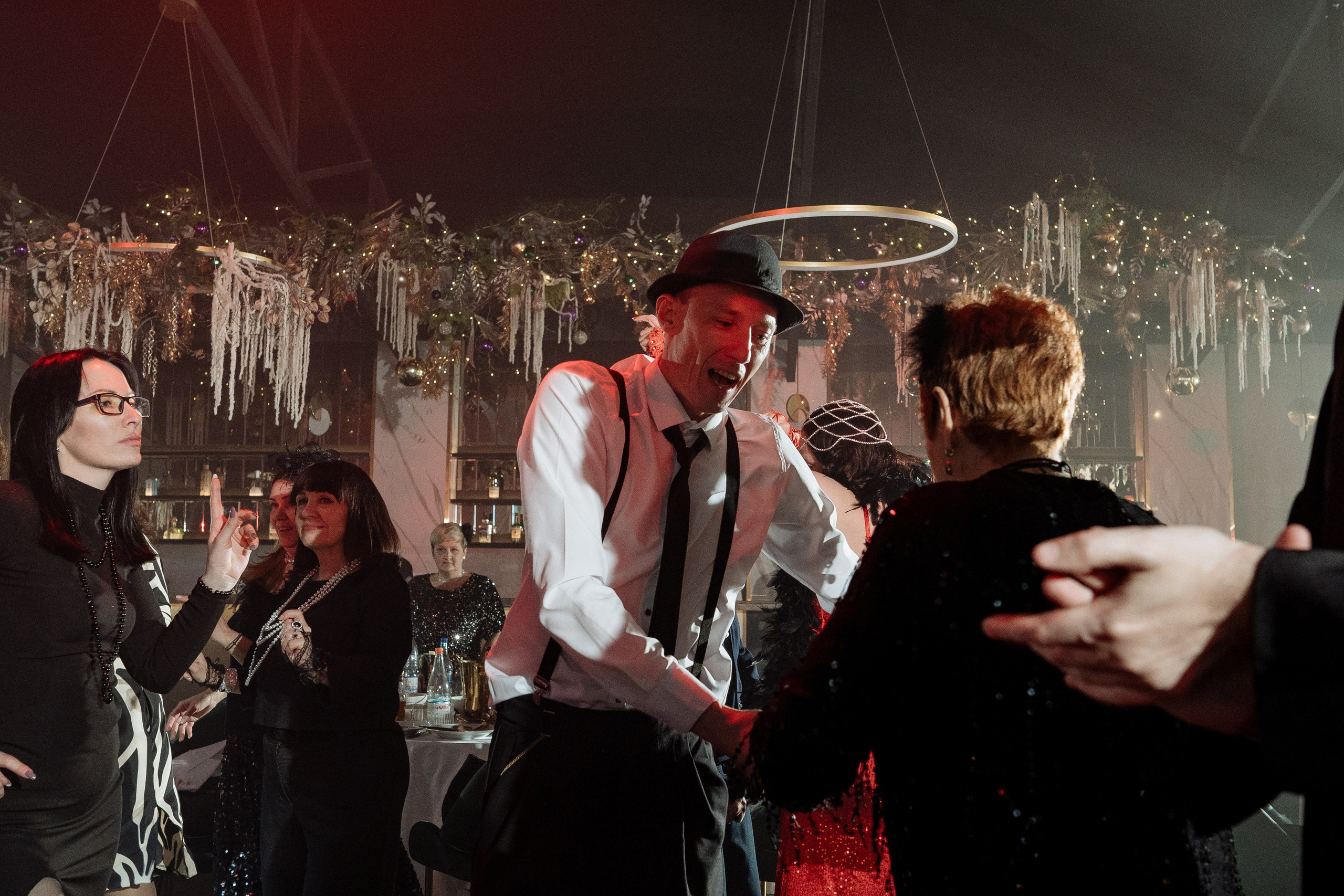 Альбион Тур