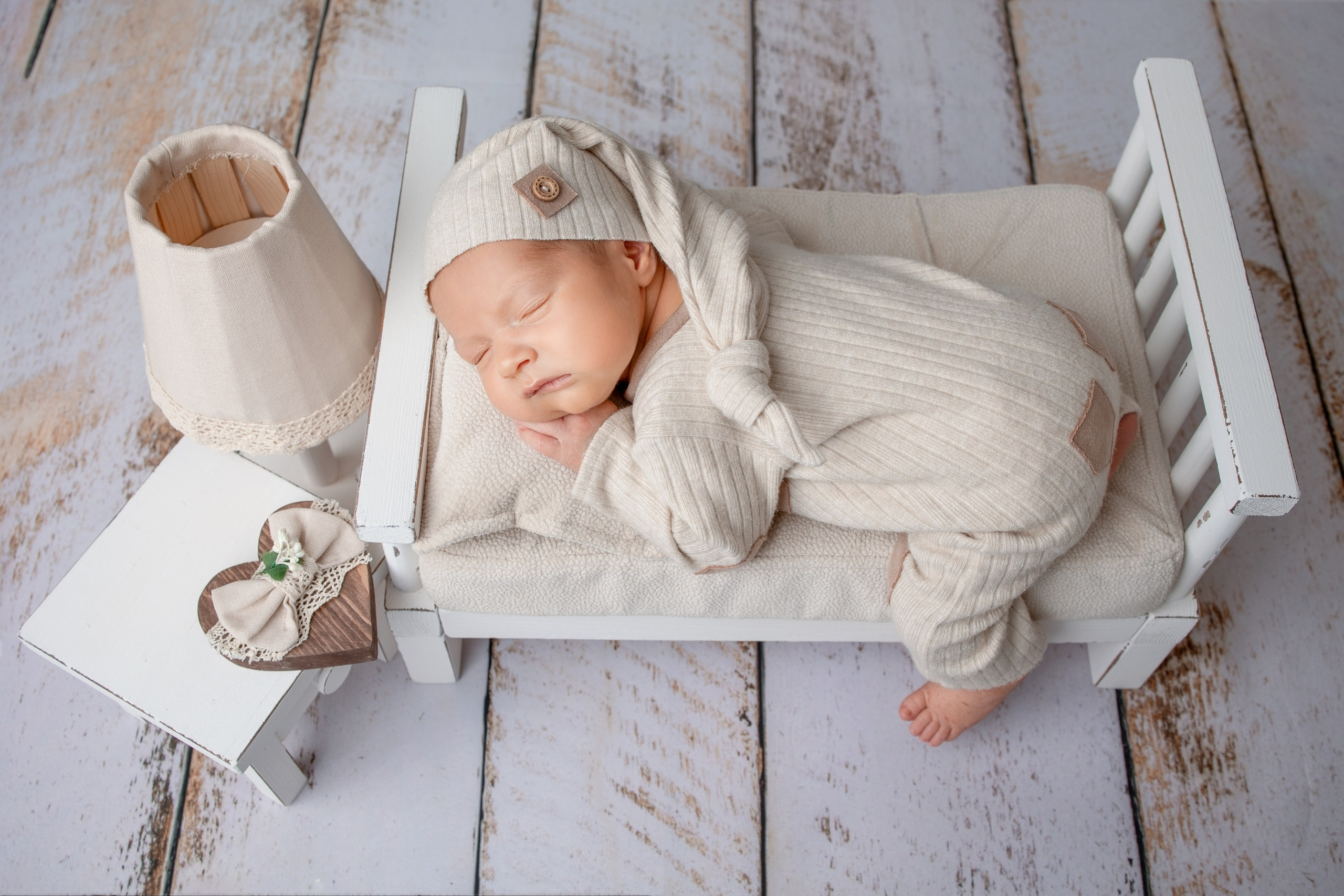 Нежная и милая фотосессия первых дней жизни Вашего ребенка в Минске. Фотограф новорождённых Минск — стоимость newborn фотосессии в Минске