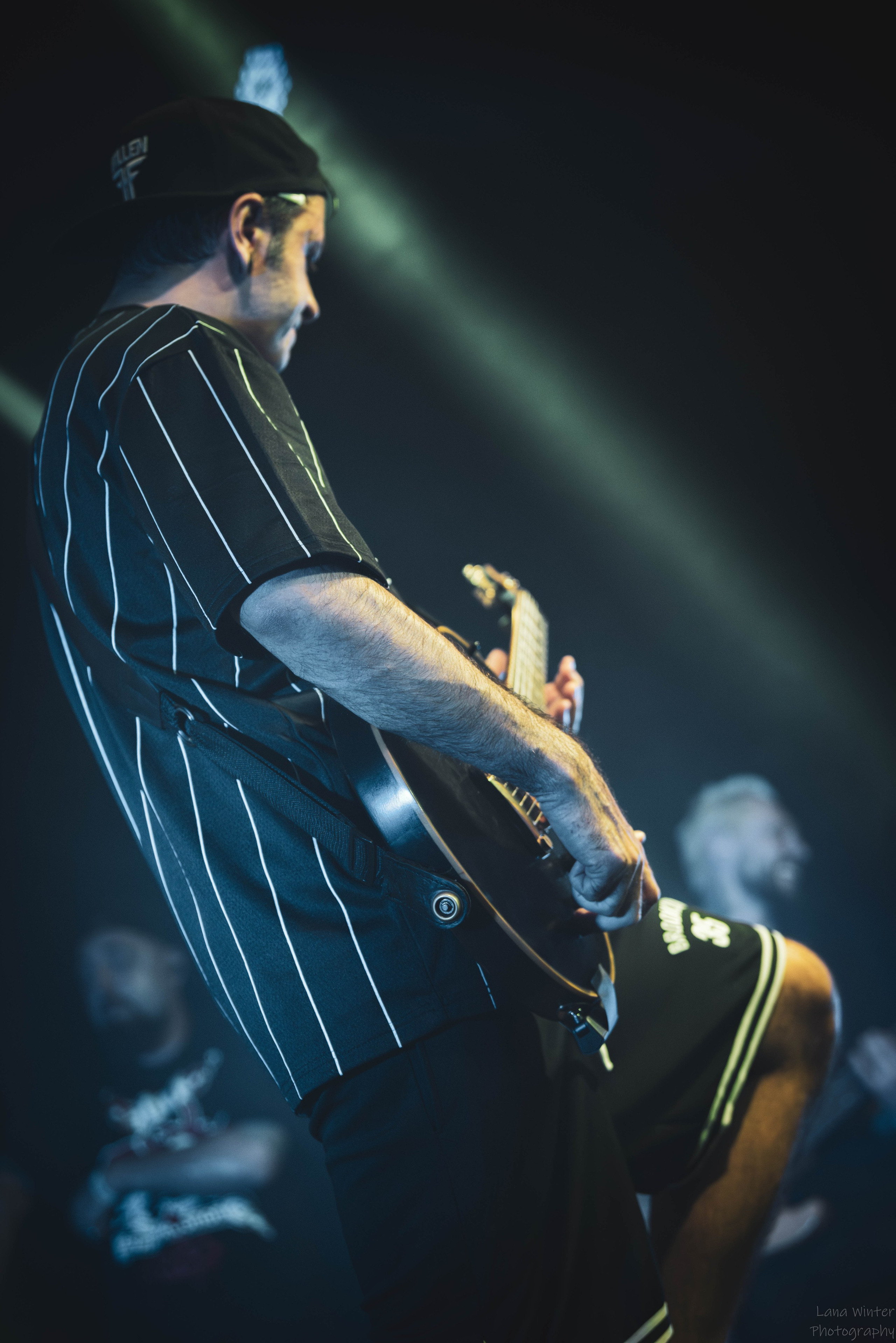 7000$ (29 июня 2025 года, Москва, клуб Урбан). Фотограф Светлана Блинова, Москва и Московская область