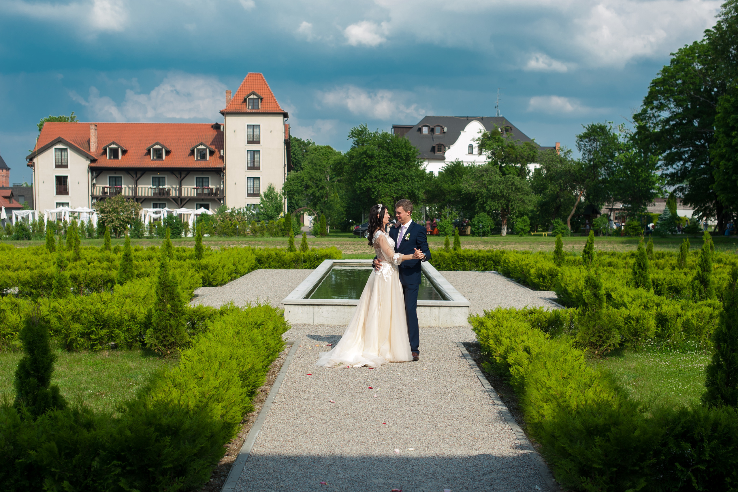 Свадьба Павла и Юлии в Усадьбе. Свадебный фотограф Калининград - Александр Зубанов