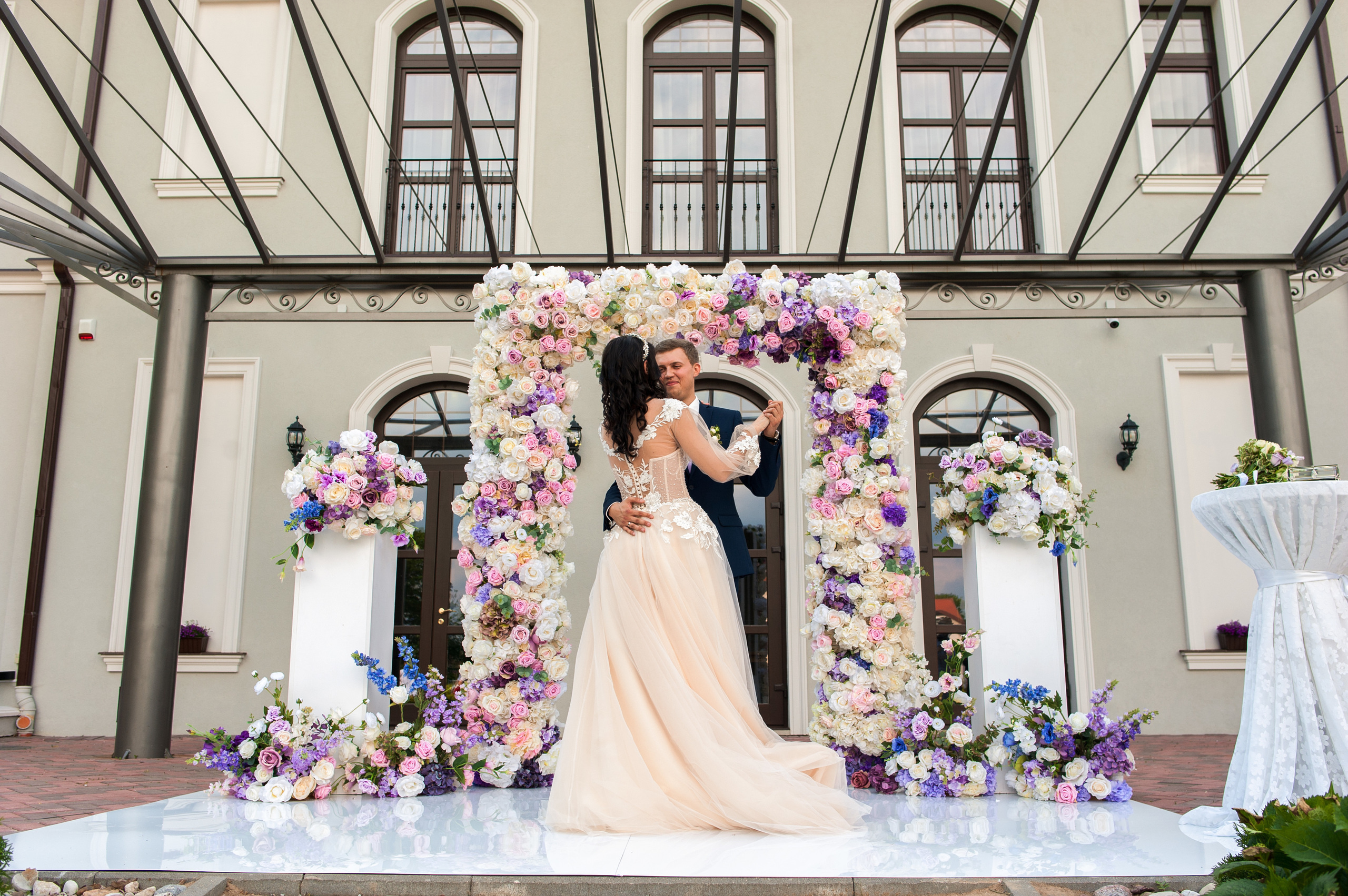 Свадьба Павла и Юлии в Усадьбе. Свадебный фотограф Калининград - Александр Зубанов