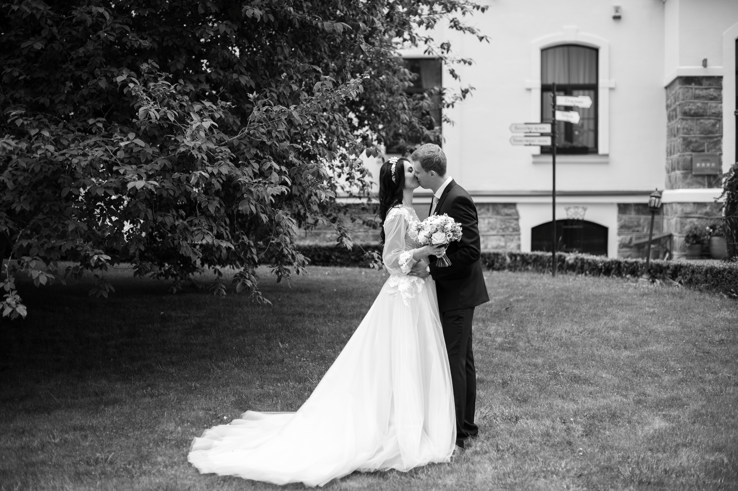 Свадьба Павла и Юлии в Усадьбе. Свадебный фотограф Калининград - Александр Зубанов