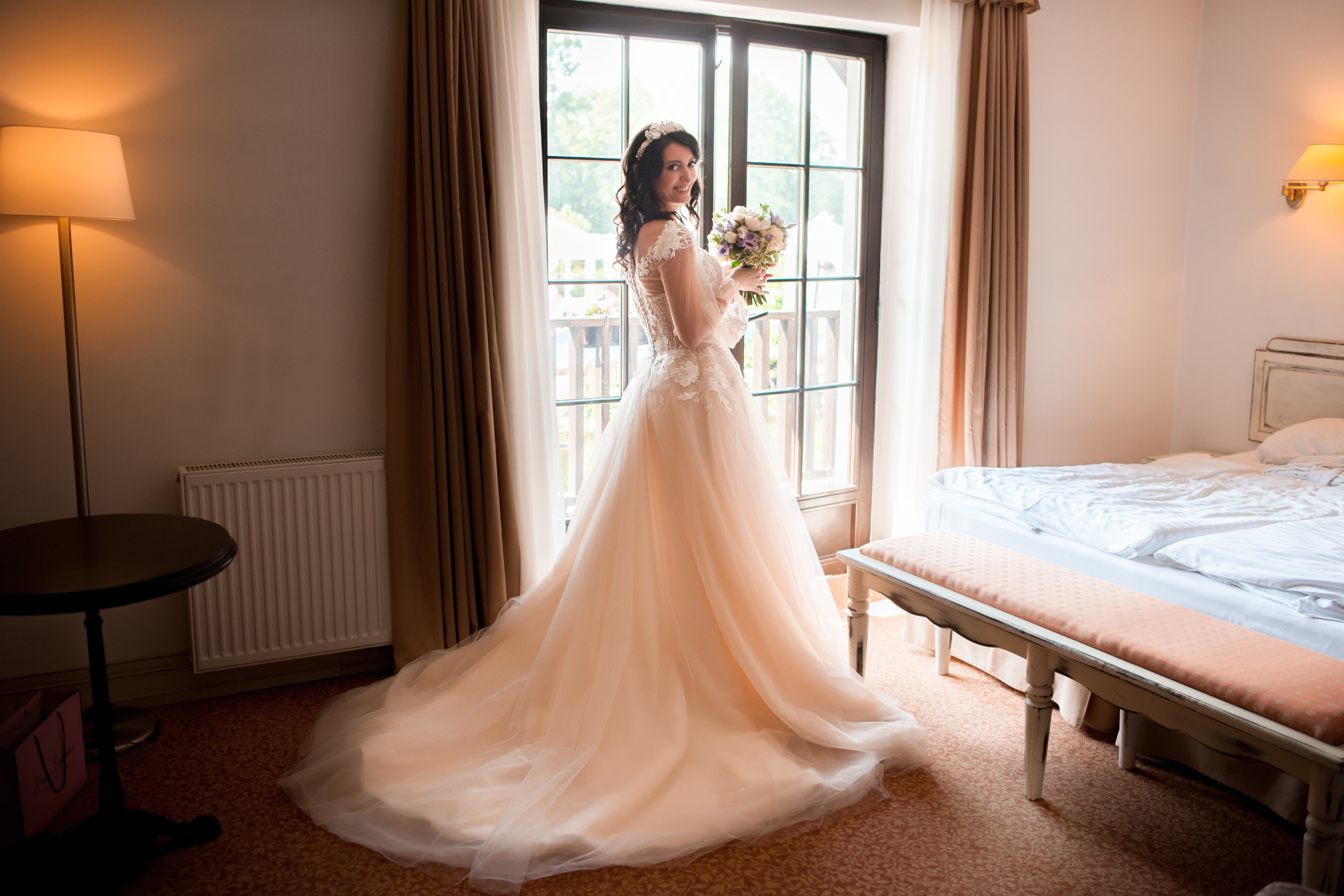 Свадьба Павла и Юлии в Усадьбе. Свадебный фотограф Калининград - Александр Зубанов