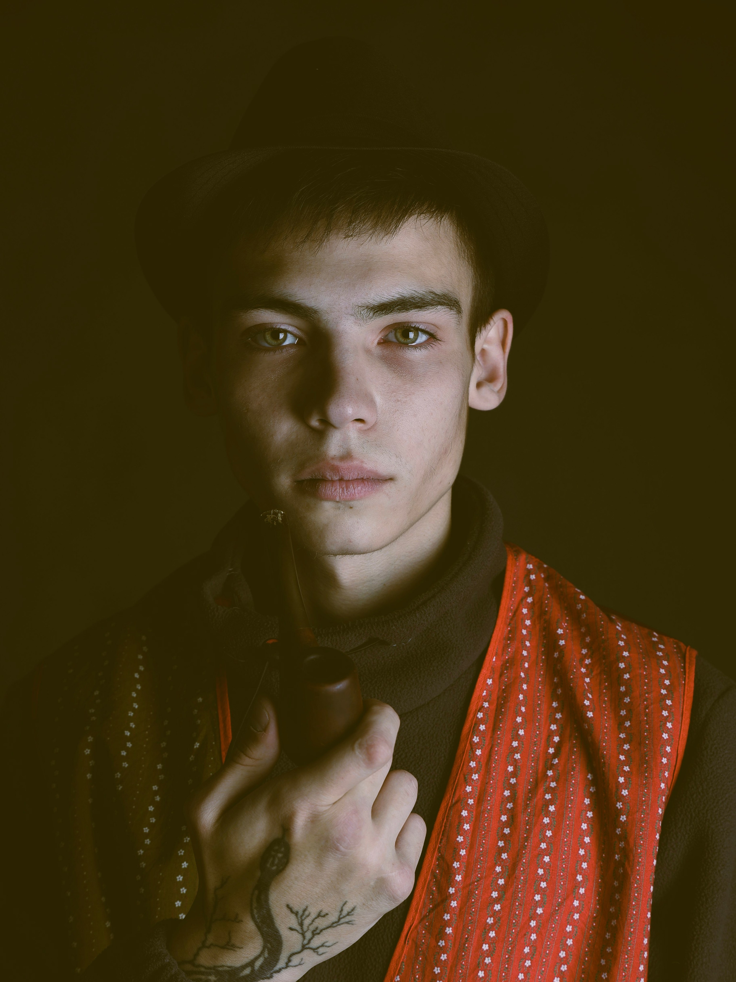 Фотограф Татьяна Марсуверских, участник и многократный призёр всероссийских и  международных конкурсов. Фотограф Жуковский, фотоуслуги в жуковском , Фотосессии, студийная съёмка, студийный портрет, студийный фотограф, детский фотограф, уличная фотопрогулка, репортажная съёмка, съёмки для маркетплейс, свадебный фотограф, свадебная фотосессия, церковная съёмка, церковный фотограф, съёмка  крещения, фотограф на крестины, съёмка венчания, фотосессия беременности , фотограф на выписку из род. дома, фотограф в школу, фотограф в детский сад, арт фотограф, предметная съёмка, предметный фотограф, фотограф на день рождения, фотограф на детский праздник, осенняя фотосессия, деловая фотосессия, портфолио, бьюти фотограф, фотограф автотранспорта, съёмка недвижимости, пейзажная съёмка, коммерческий фотограф, новогодняя фотосессия, эмоциональный портрет, фуд фотограф, фотограф анималист, уличный фотограф, домашняя фотосессия, косплей, модели, ню, пейзажный фотограф, фотосъёмка архитектуры, ретушь, обработка фотографий, фотосъёмка новорожденных Фотограф Татьяна Марсуверских  прокат карнавальных костюмов в Жуковском, крылья, аренда костюмов, вечерние платья, реквизит для съёмок, одежда, наряды для фотосессий посуточно