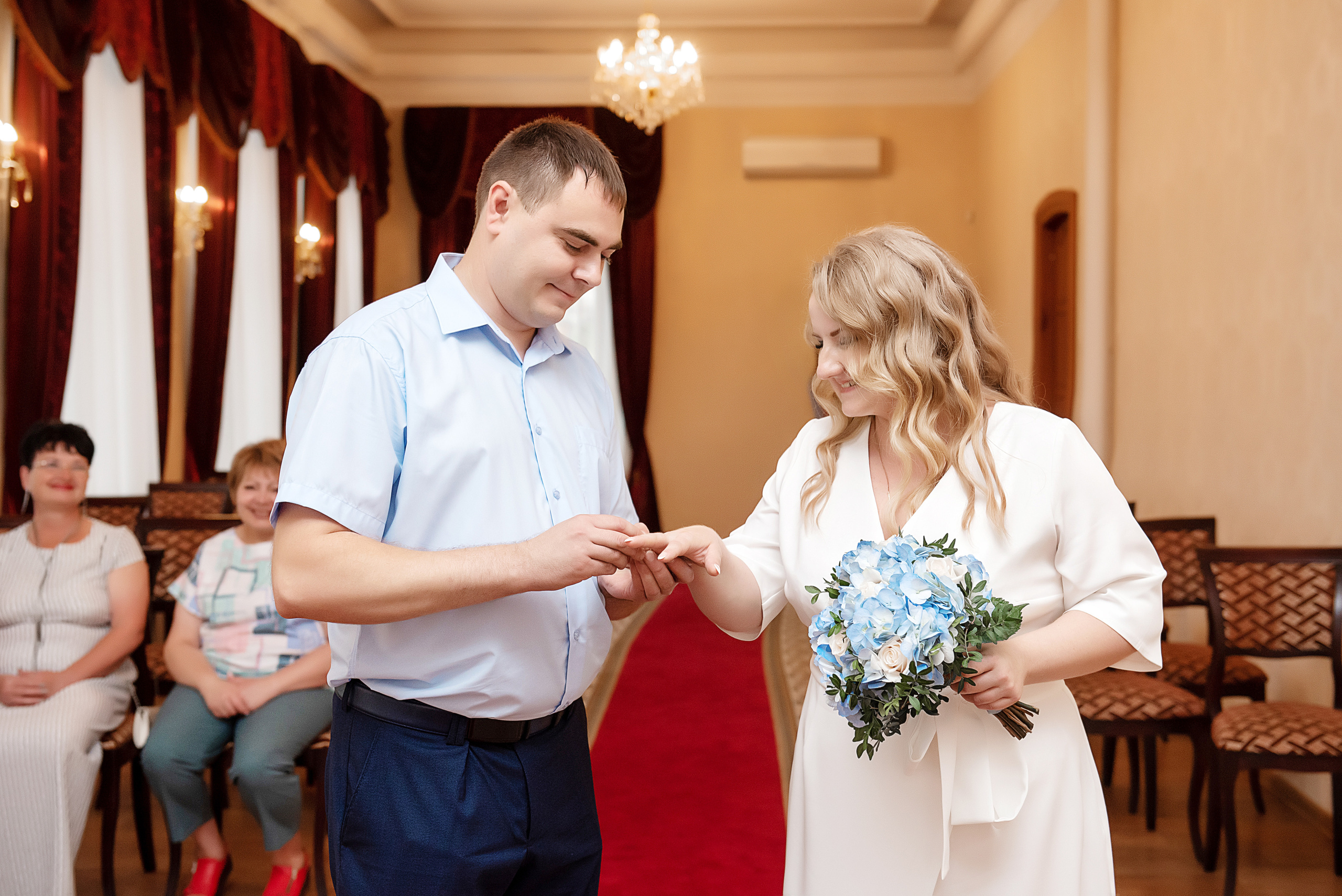 Дмитрий и Евгения. Семейный и свадебный фотограф в Ельце Юлия Дякина