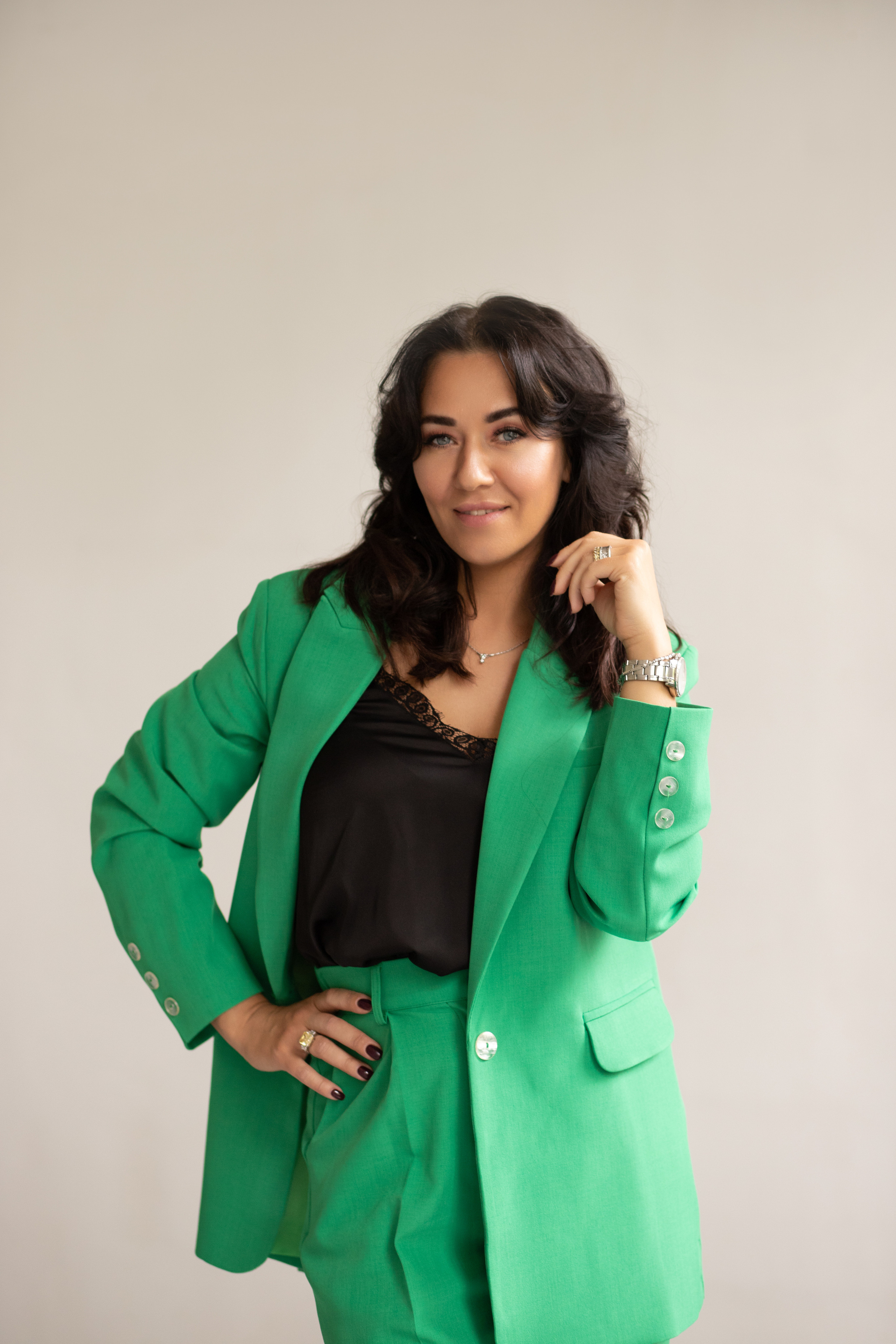 1. Выпускные альбомы, индивидуальные фотосессии в Костроме