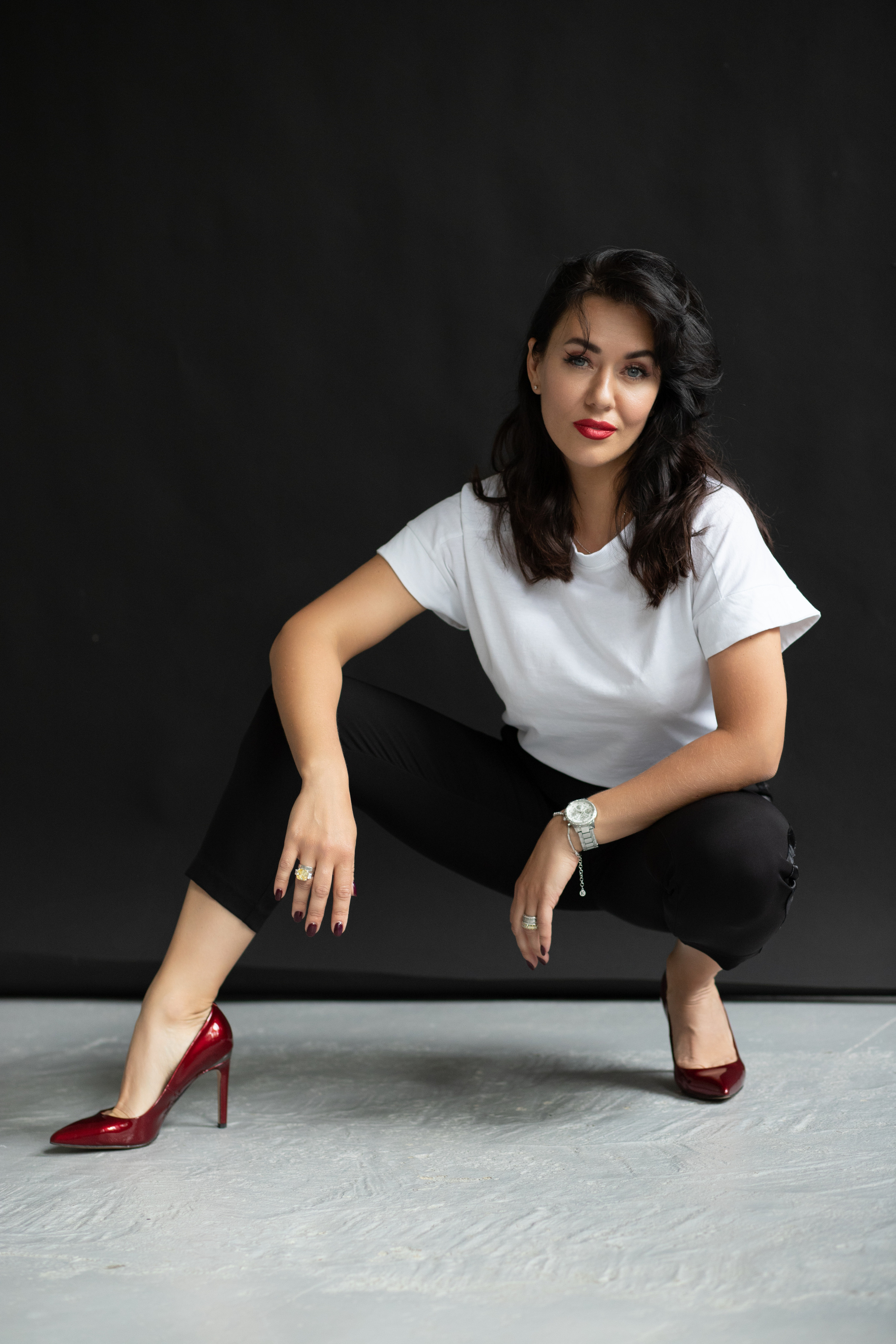 1. Выпускные альбомы, индивидуальные фотосессии в Костроме