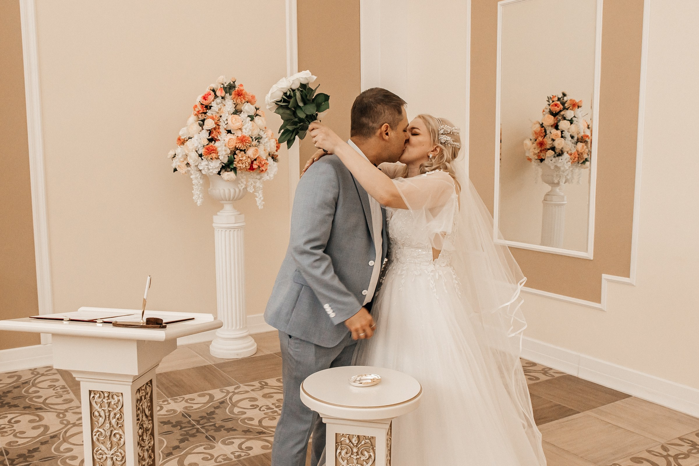 Регистрация в Загсе. Фотограф в Санкт-Петербурге Аня Григорьева ♡