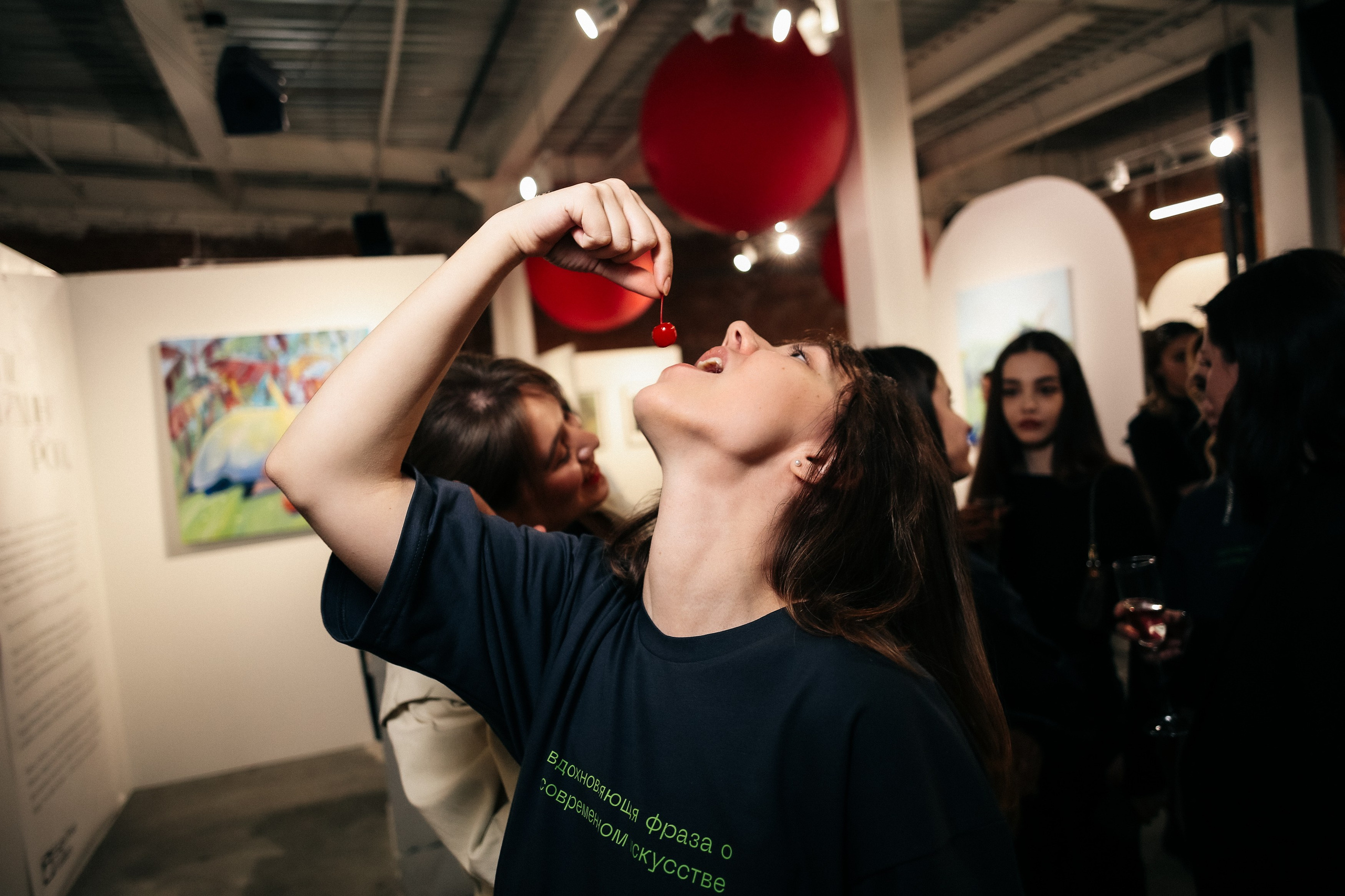 Фотосъёмка галереи. Портретный и репортажный фотограф. Мыльников Илья