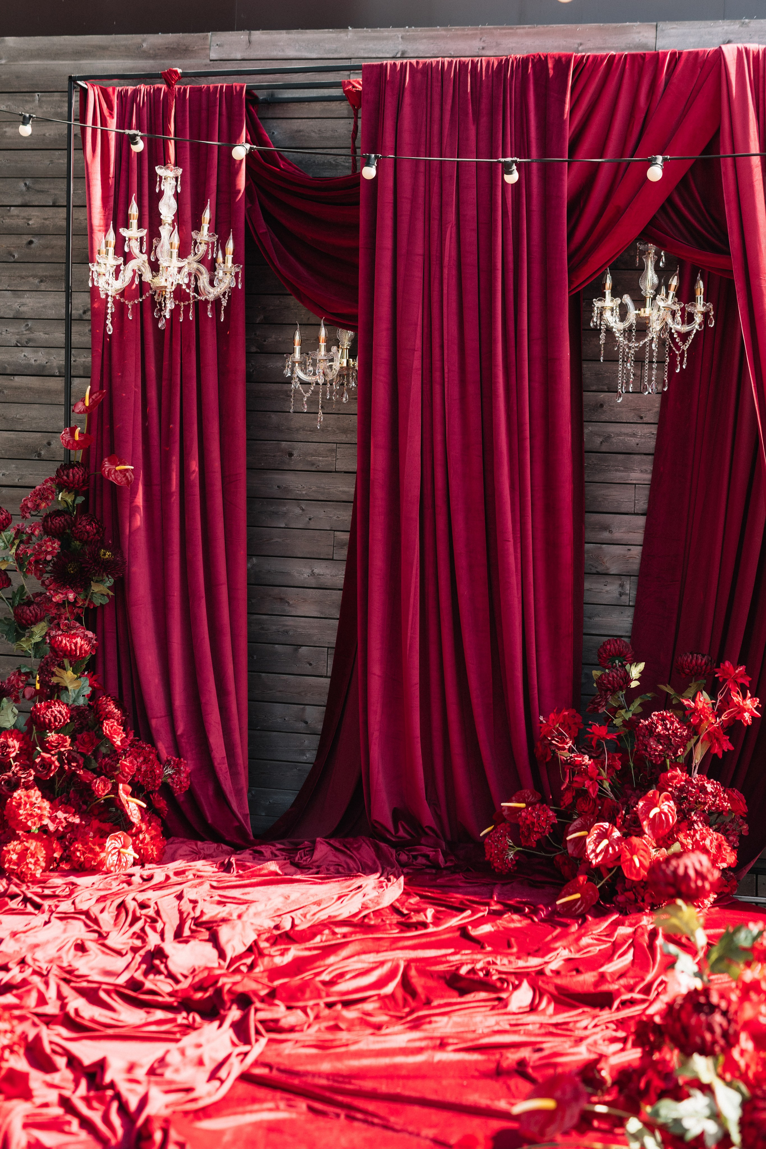 Red ahd love. Свадебный фотограф в Краснодаре Булатова Наталия