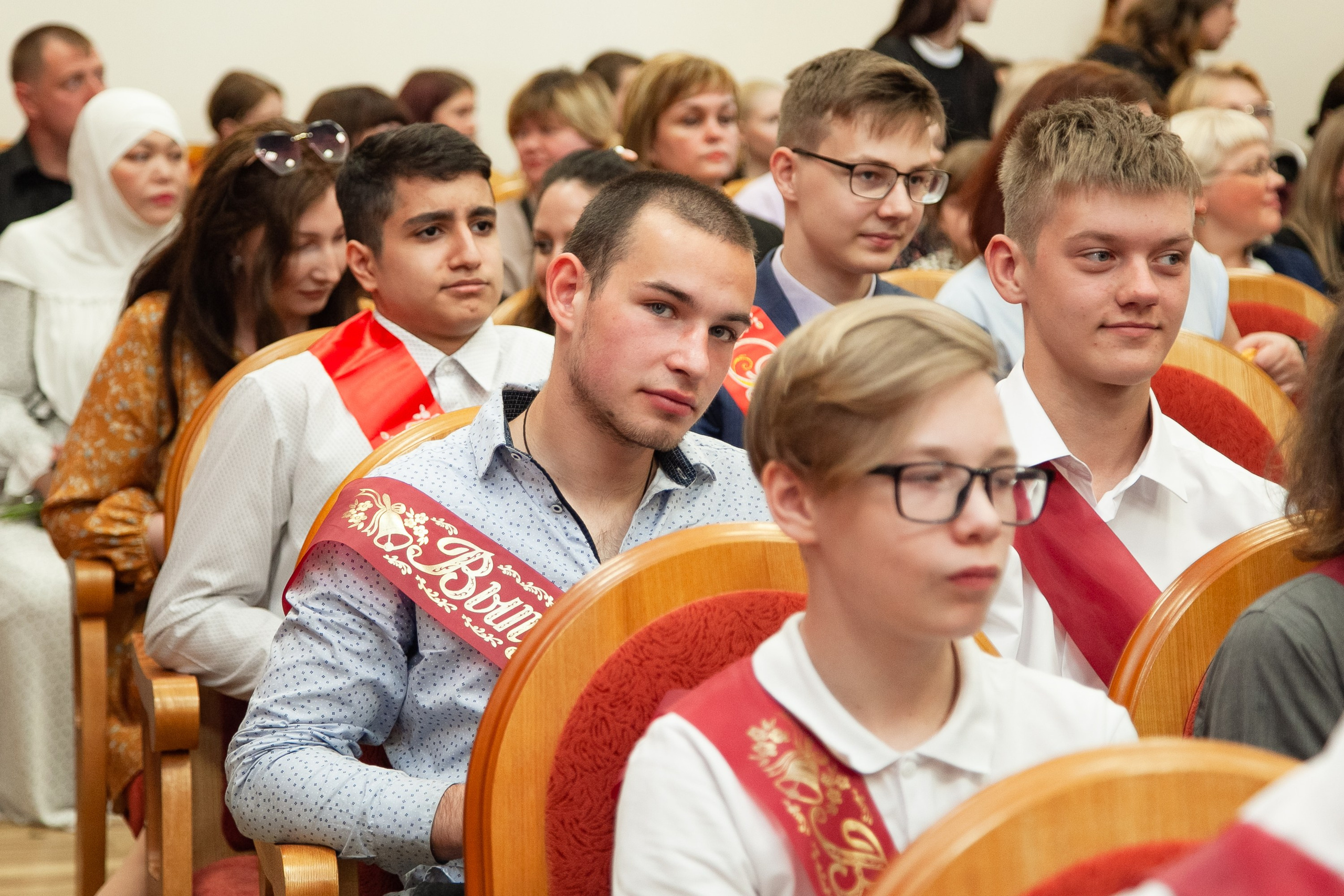 Выпускной 9 класса. Фотограф Перминов Никита СПБ