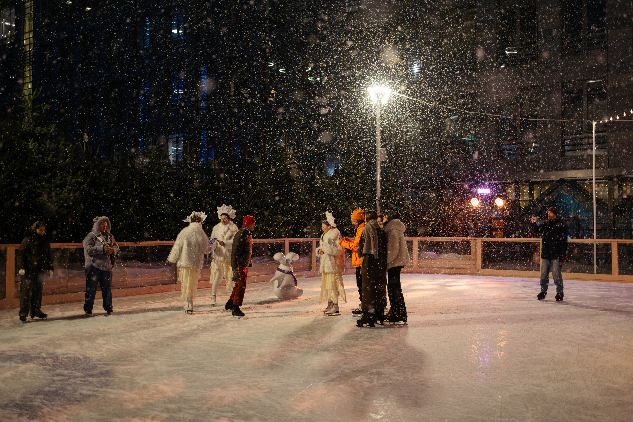 Открытие катка Яндекса. Репортажный фотограф в Москве Лера Зиновьева