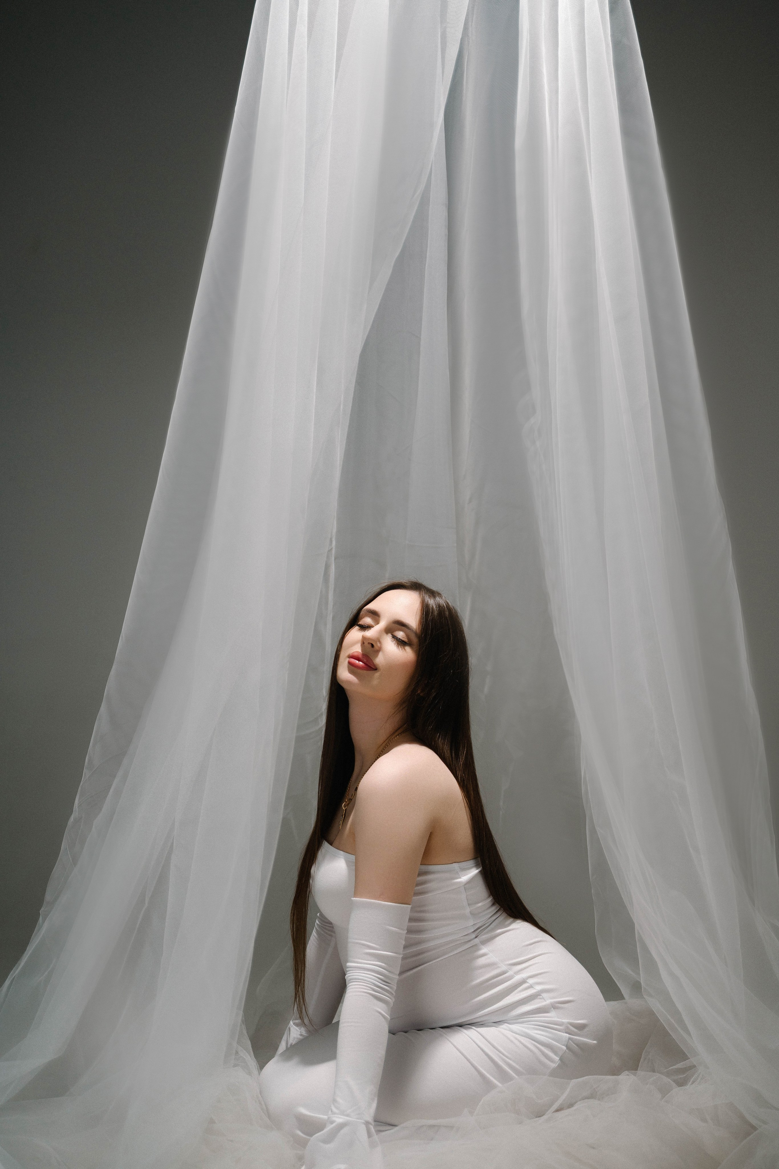 Карина, 26.12.25. Фотограф Виктория Казановская в Каменске-Шахтинском