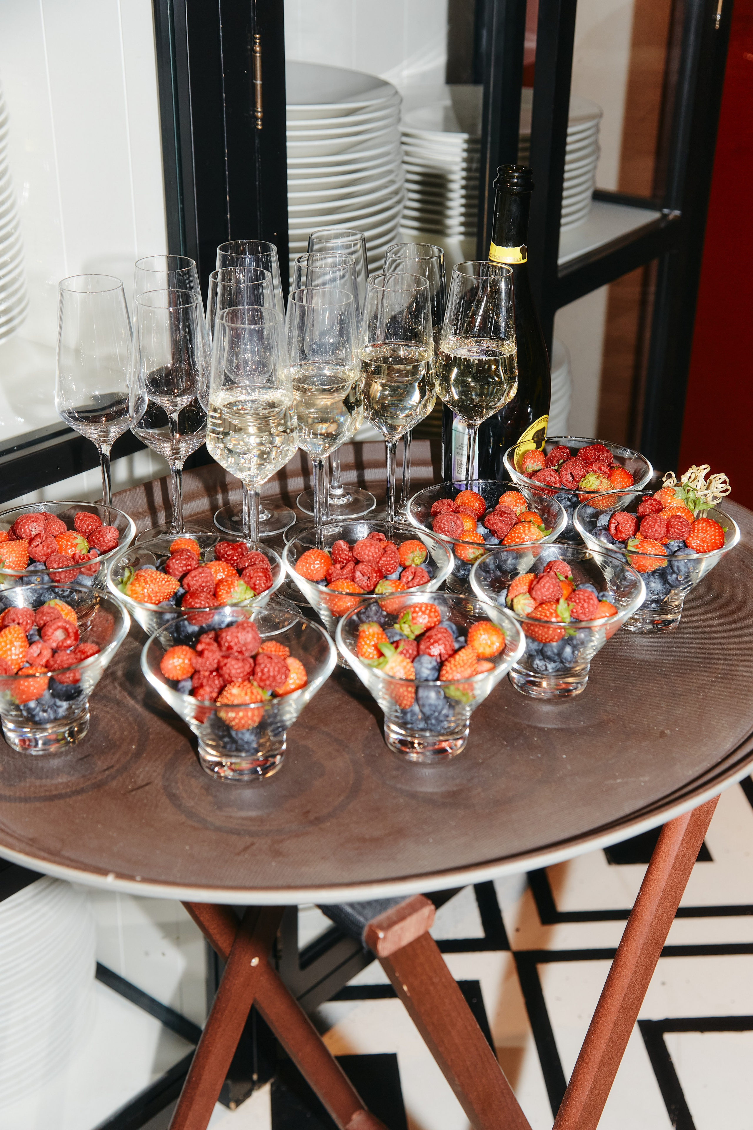 POST MERIDIEM BRAND PARTY. Photographer Daria Ilkevich