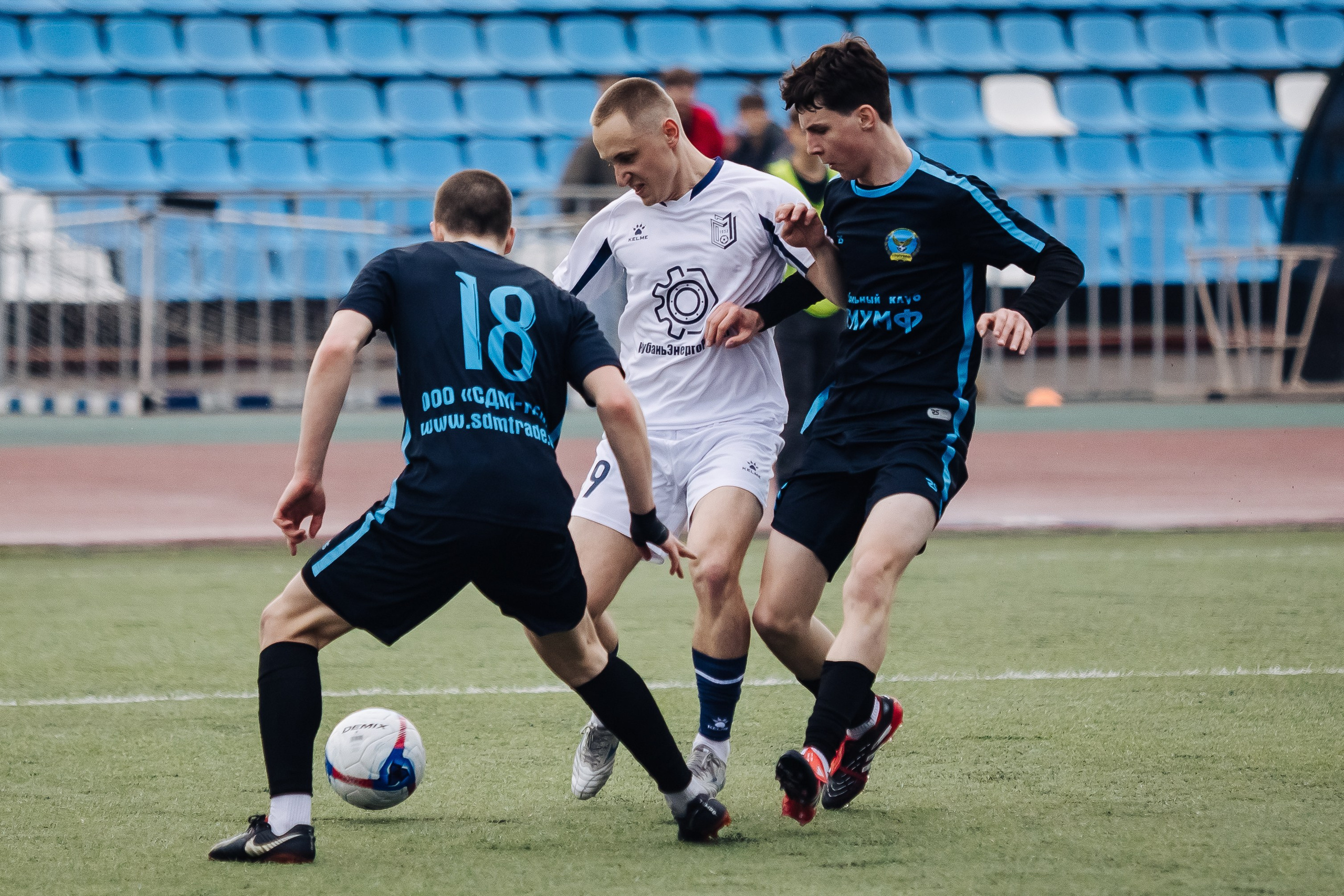 ФК «Металлург-Магнитогорск» — ФК «Триумф» // 03.05.25. Денис Прохоров Фотограф в г. Магнитогорск