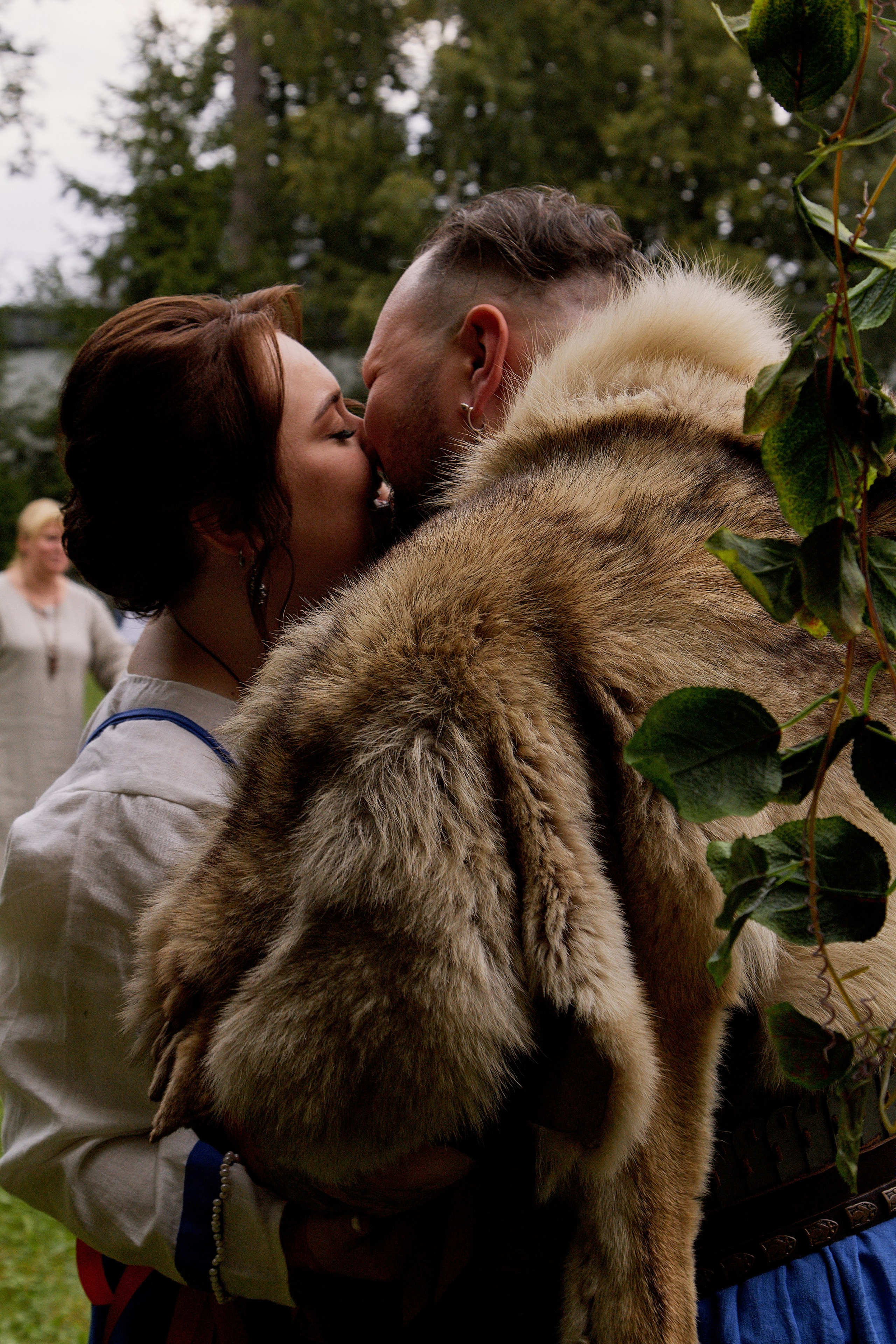 Юлия и Антон. Выездная роспись в стиле викингов. Фотограф лавстори Москва/МО Приятелева Ангелина