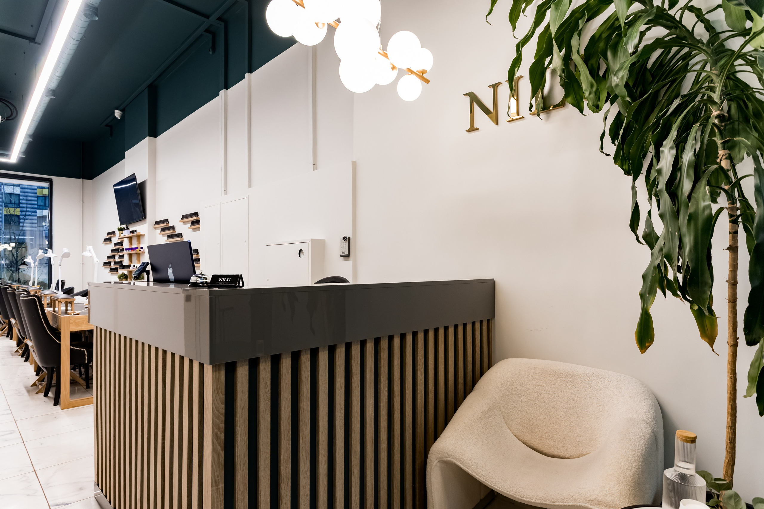 Студия красоты Nilu the Nail. Интерьеры, Контент, Портреты | Фотограф в Москве Дани Терно