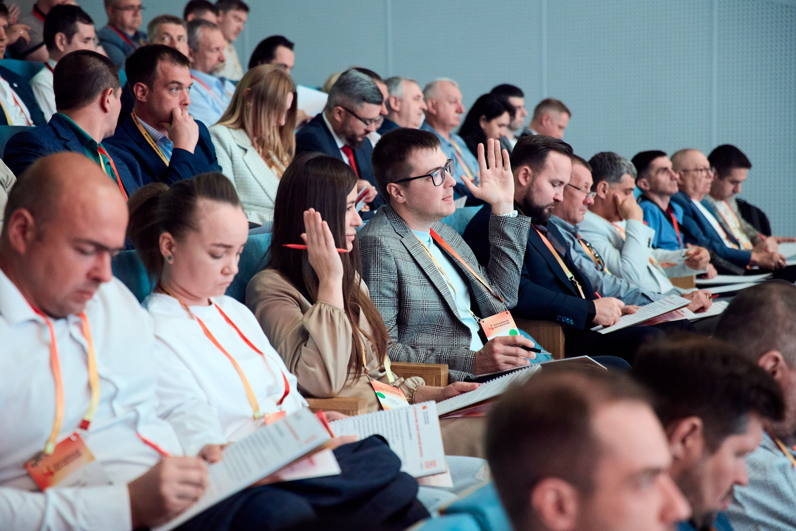 Настроение — взбодрить машиностроение! Литейный интенсив в Бауманке. Татьяна Фомичева. Репортажный и светский фотограф в Москве