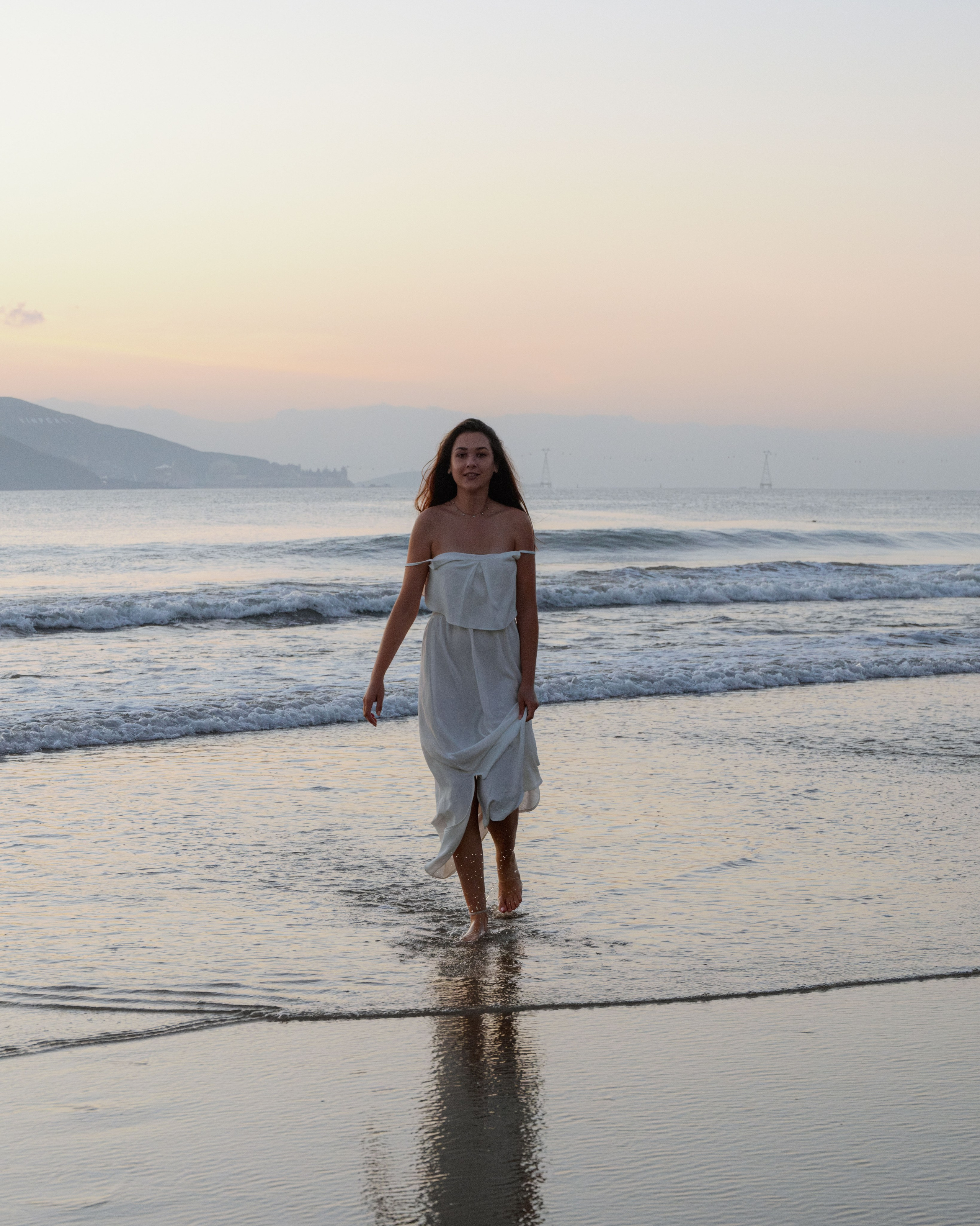 Daria. Painting "At dawn". Portrait photographer Nha Trang | Julia Meshanina