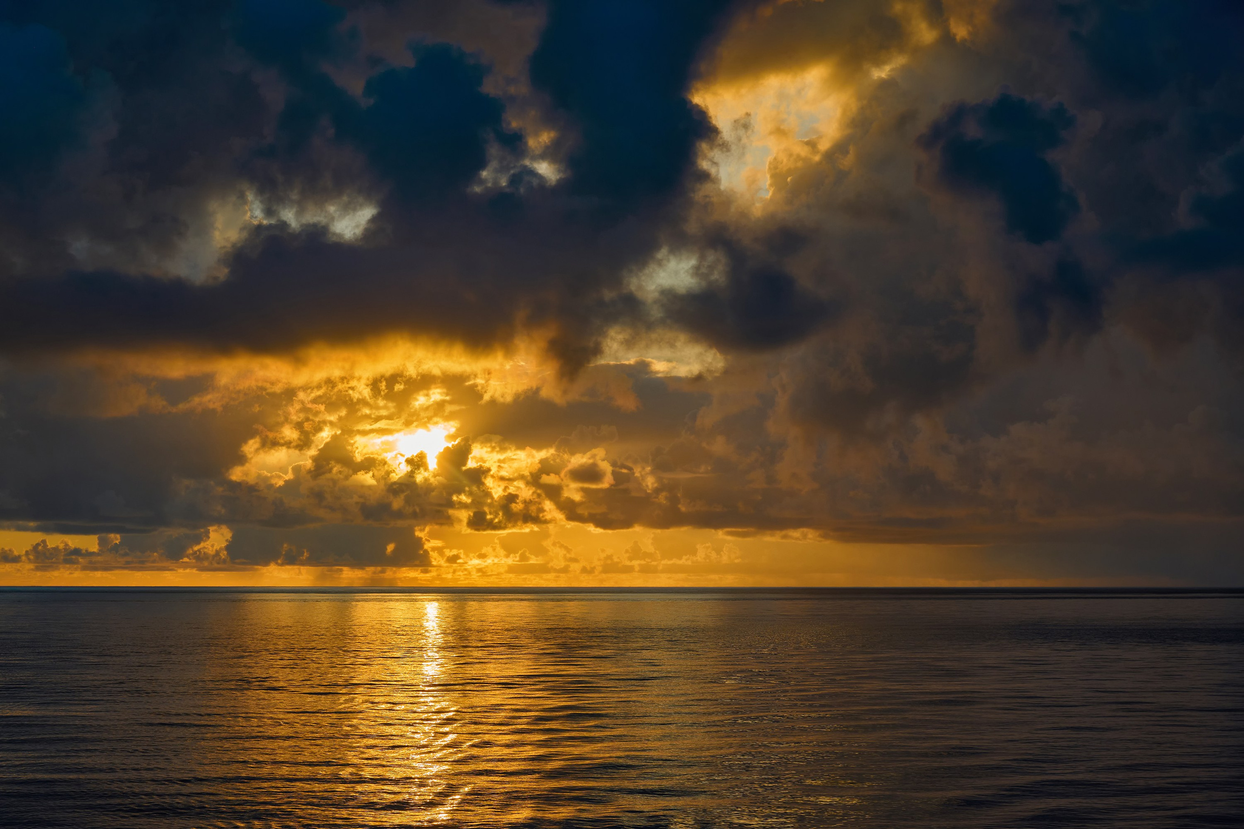 Морские пейзажи, снятые в море. Яркие фото на Чёрном море