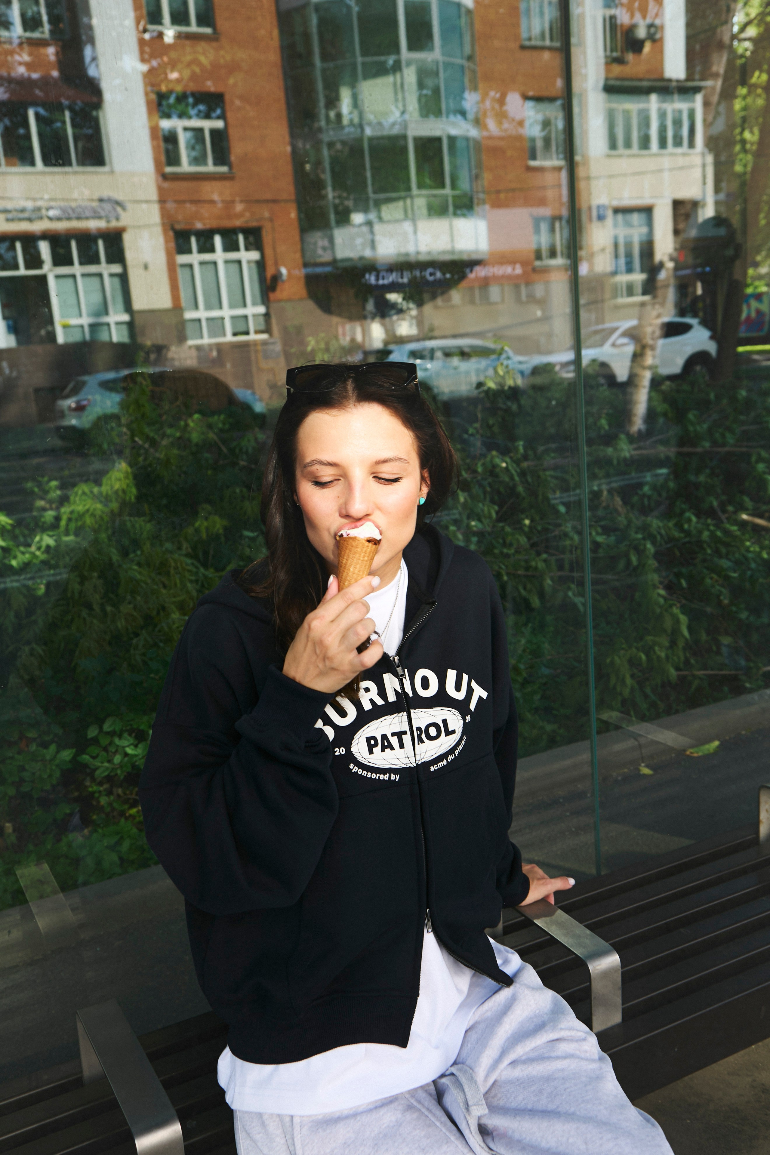 Acme Du Plaisir. Arina Kharakhashian