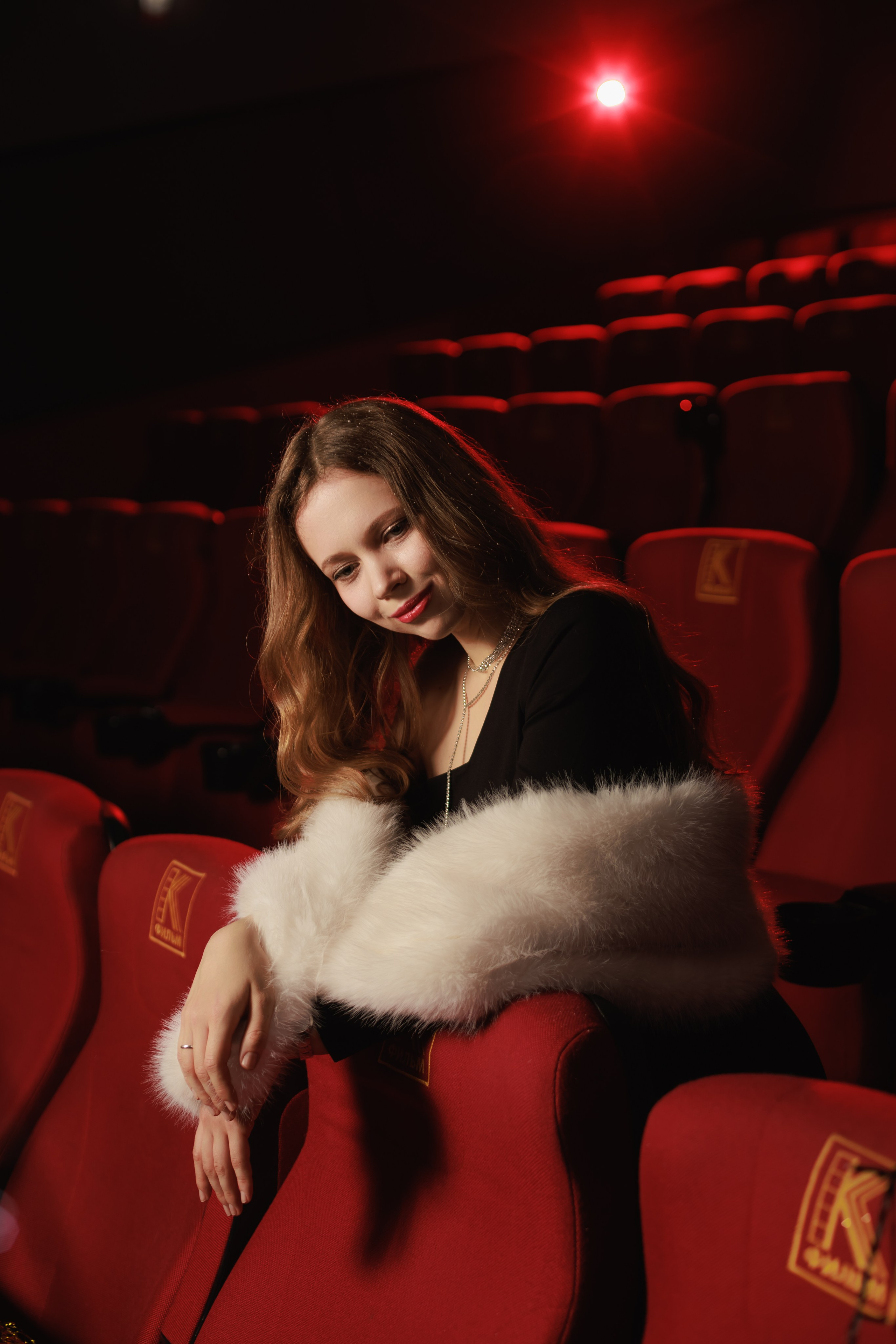 Ph: @aleksandr.spb.ru Md: @dnevzorova Org: @creative_photoday Cinema: @karo. Александр спб ру фотограф