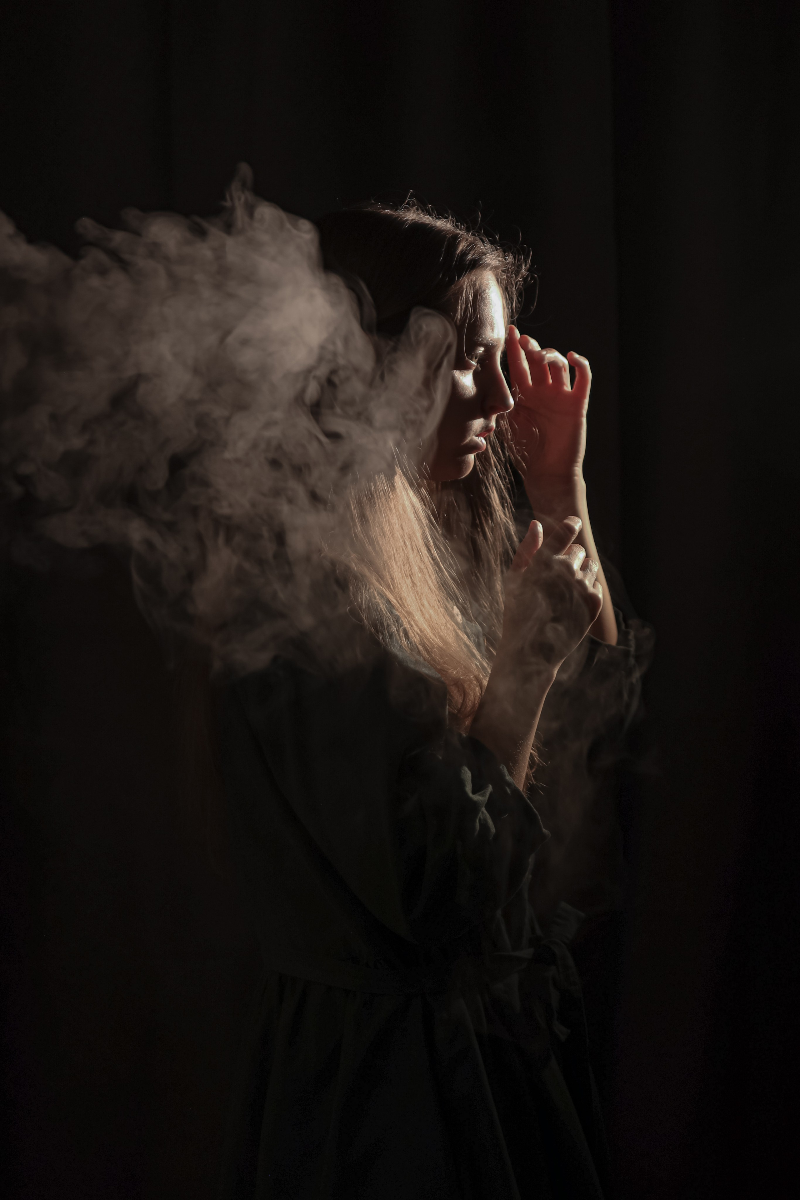 Одиночные автопортреты. Катя Цвет