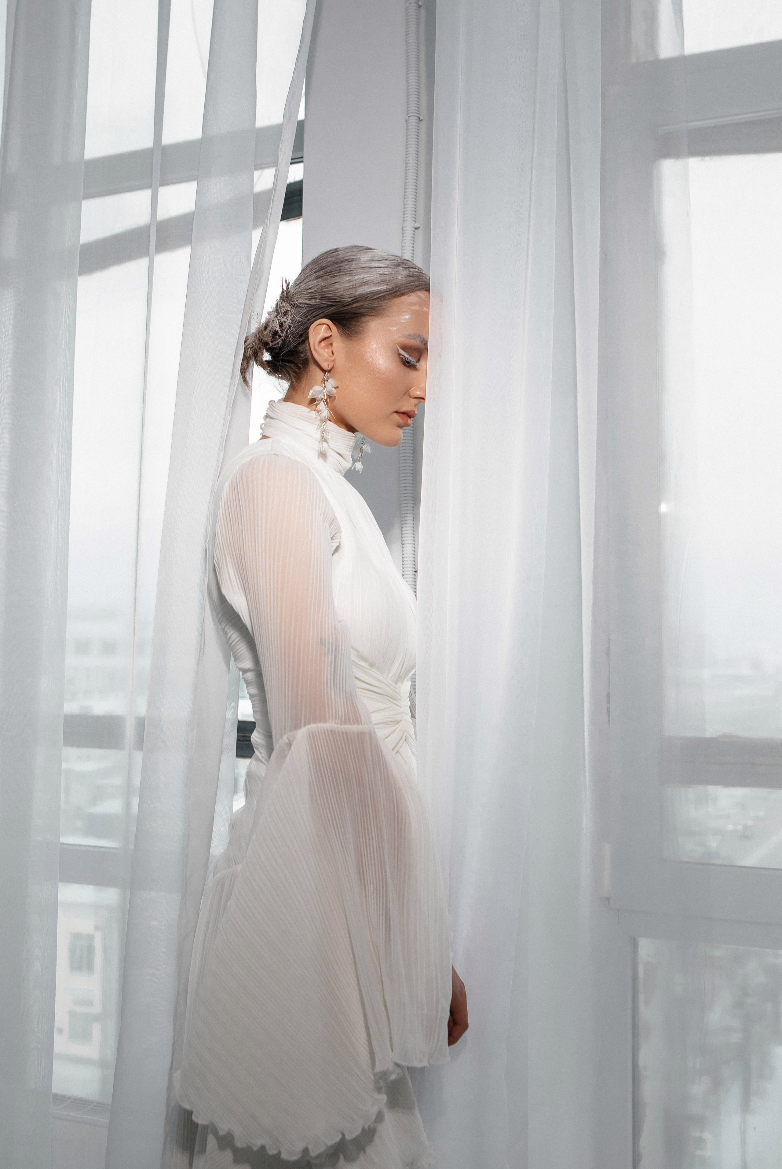 Для бренда украшений Оксана Туз. Свадебный и семейный фотограф Ибрагимова Мария из Екатеринбурга