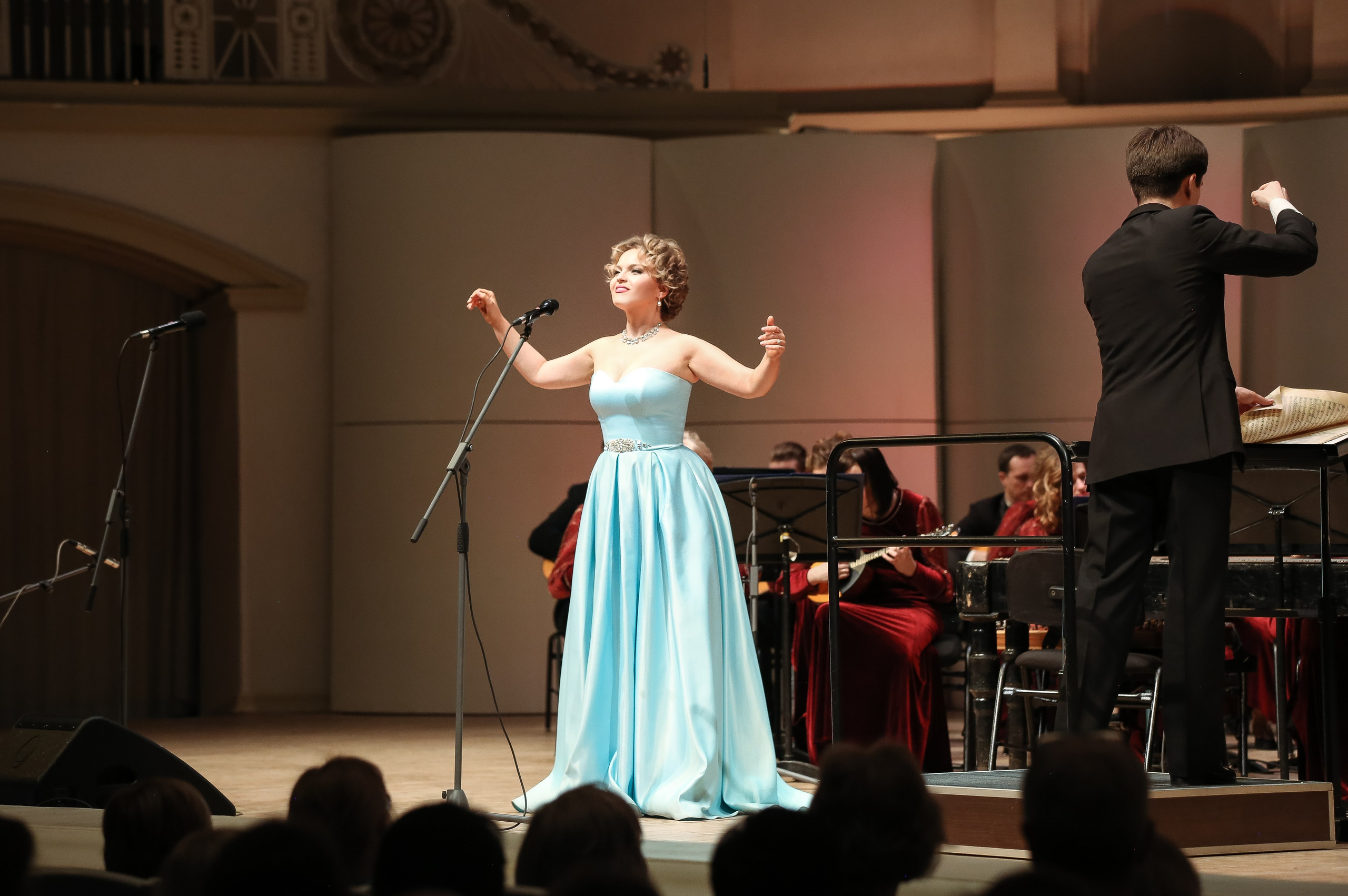 Концерт «Один виток вокруг планеты» ко Дню космонавтики. Дарья Письменюк / Darya Leitstern — фотограф, музыкант, журналист, путешественник