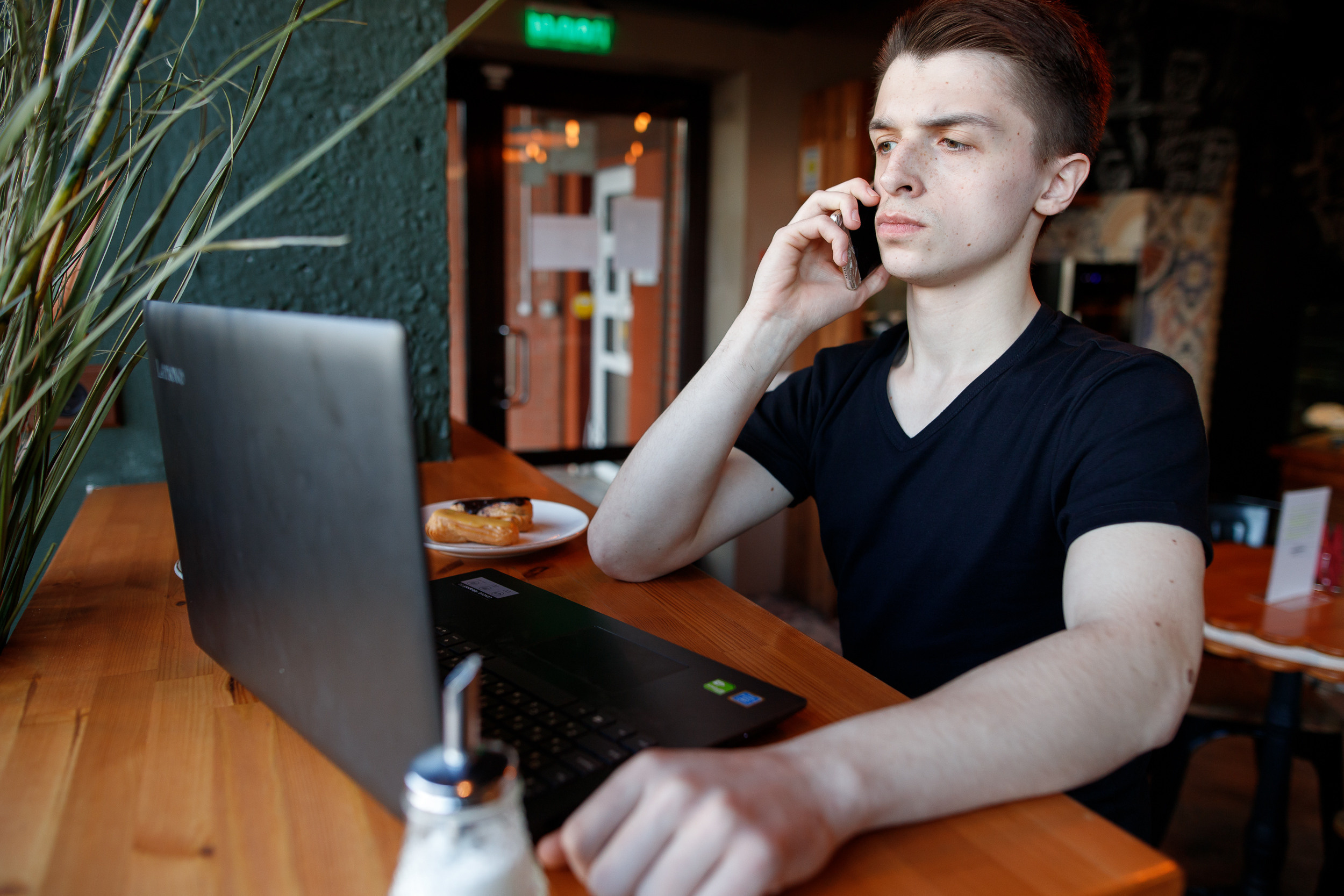 Святослав, кафе. Event фотосъемка Фомин Дмитрий Михайлович