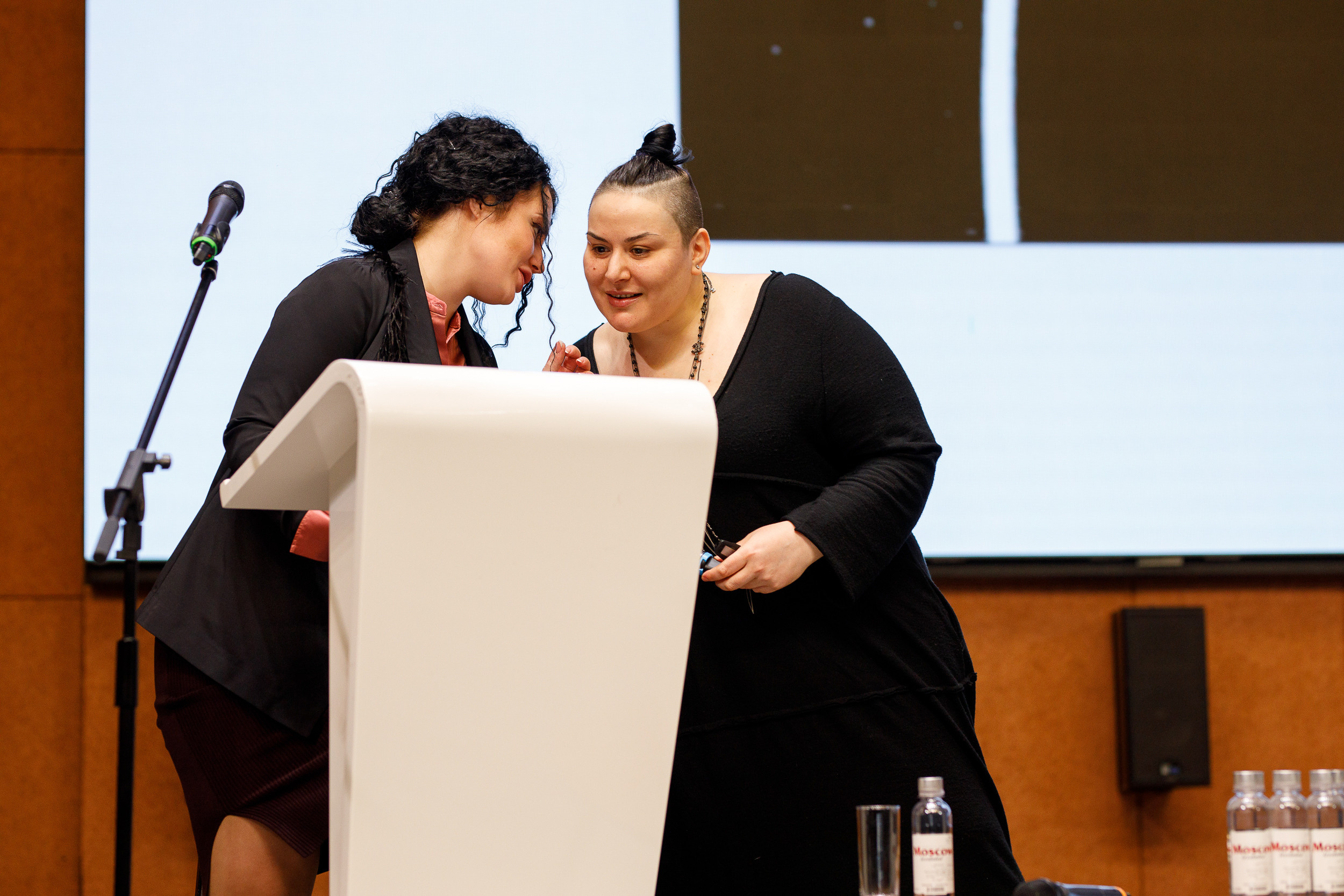 Форум Женский Бизнесс. Event фотосъемка Фомин Дмитрий Михайлович