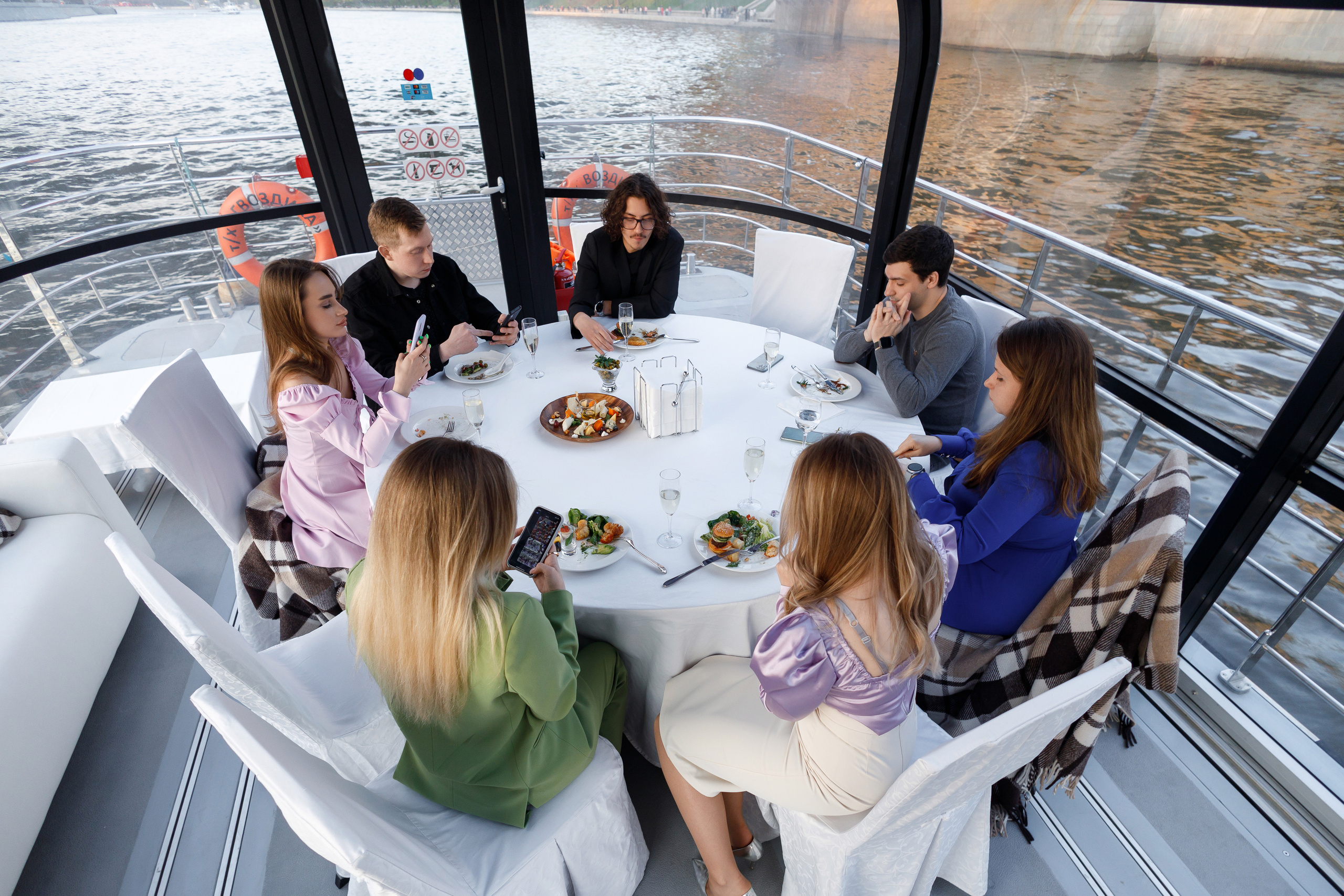 Вечеринка на корабле. Event фотосъемка Фомин Дмитрий Михайлович