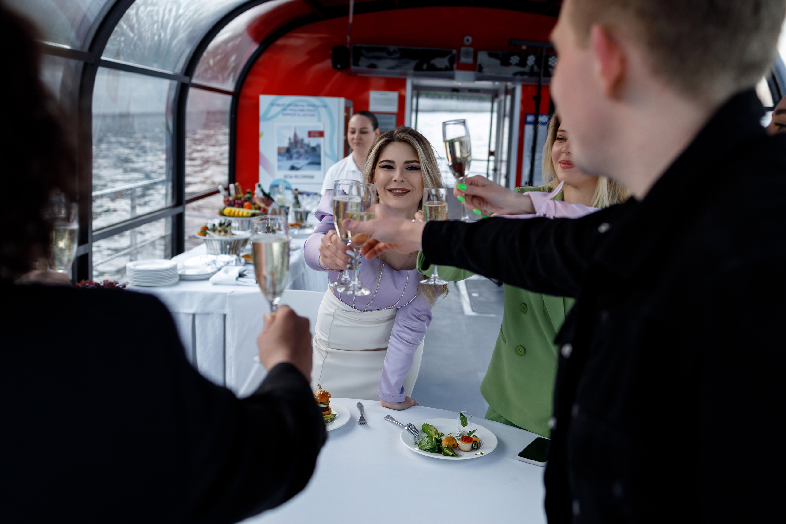 Вечеринка на корабле. Event фотосъемка Фомин Дмитрий Михайлович