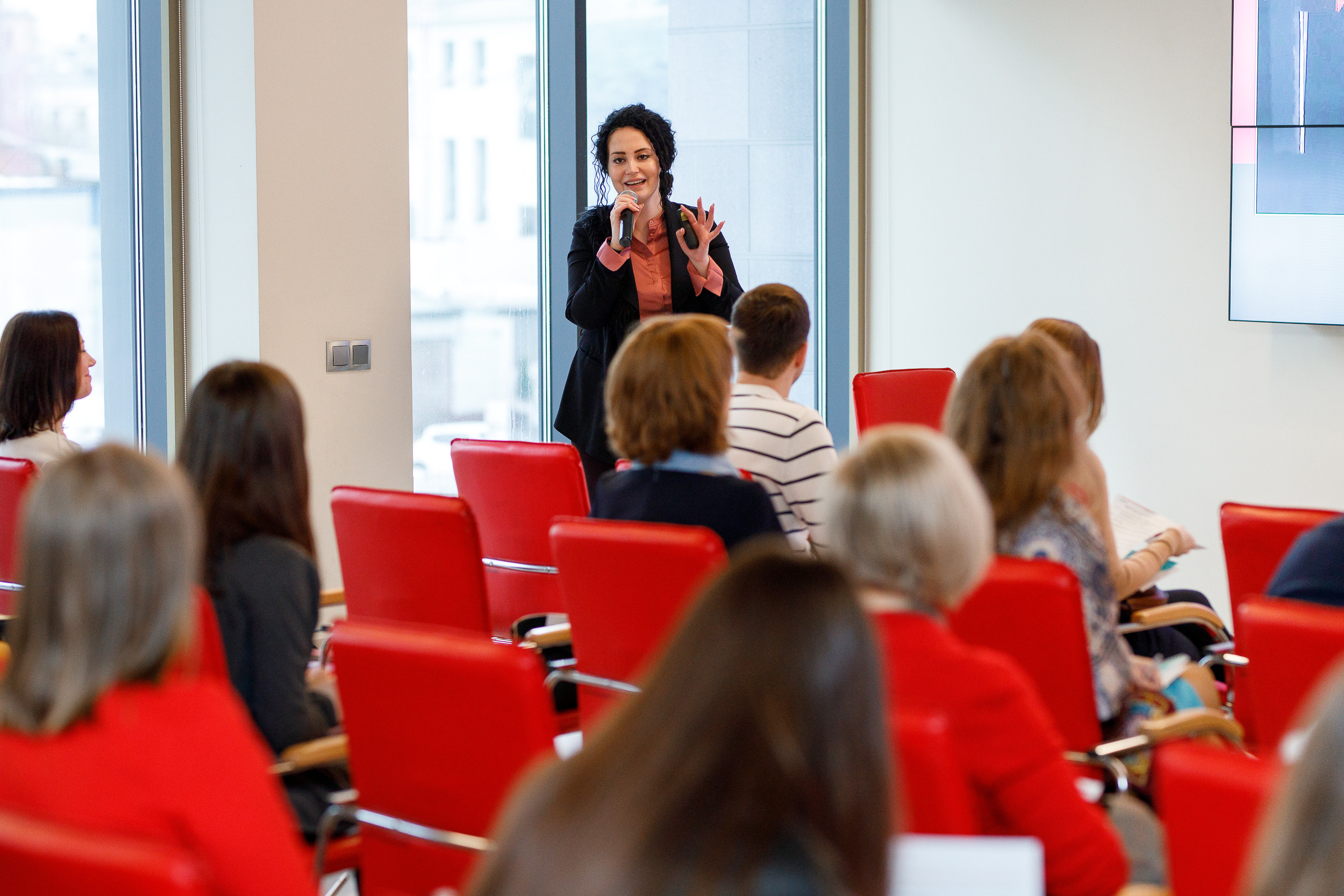 Форум Женский Бизнесс. Event фотосъемка Фомин Дмитрий Михайлович