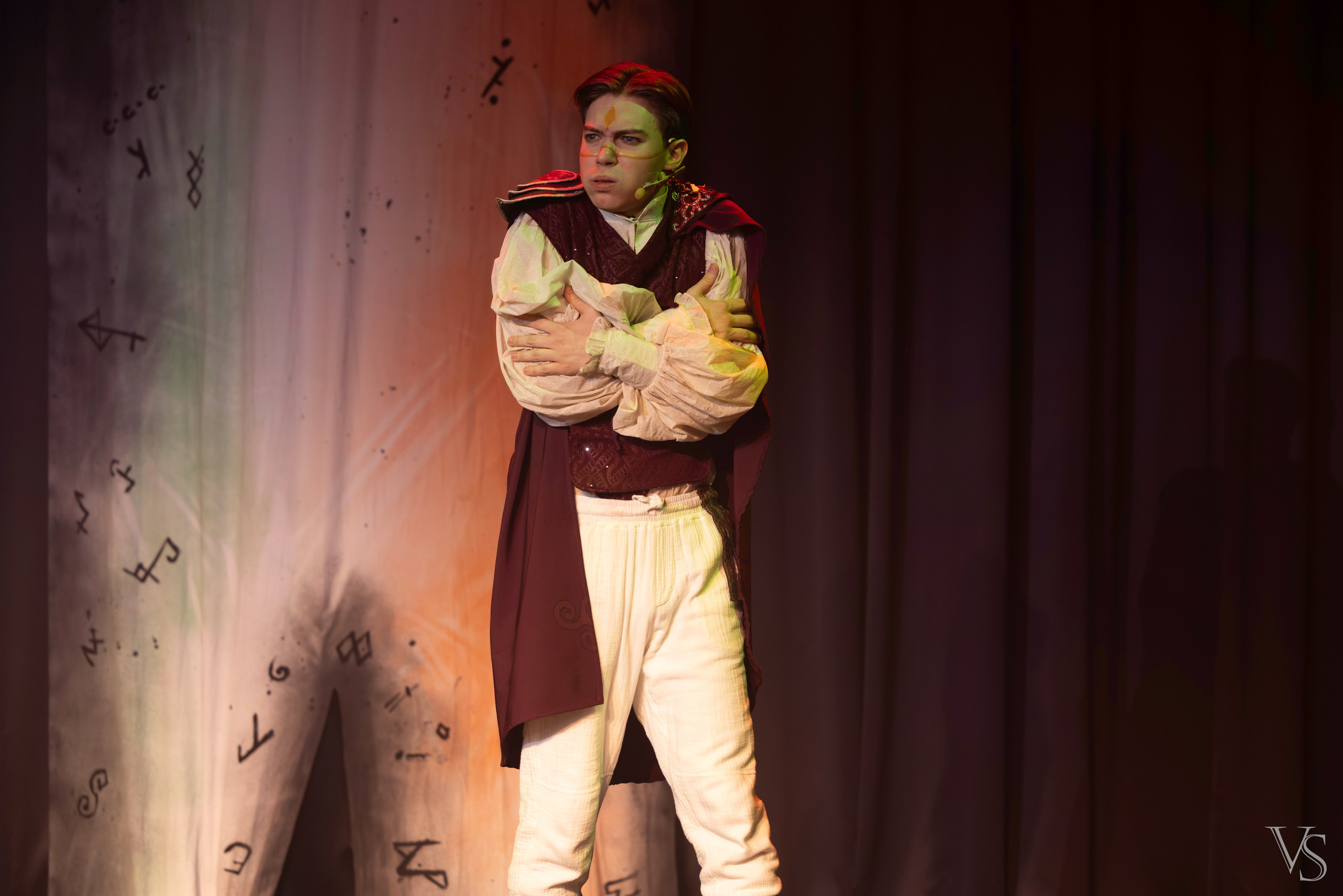 Книга стихий 25.01. Фотограф Виктор Степанов