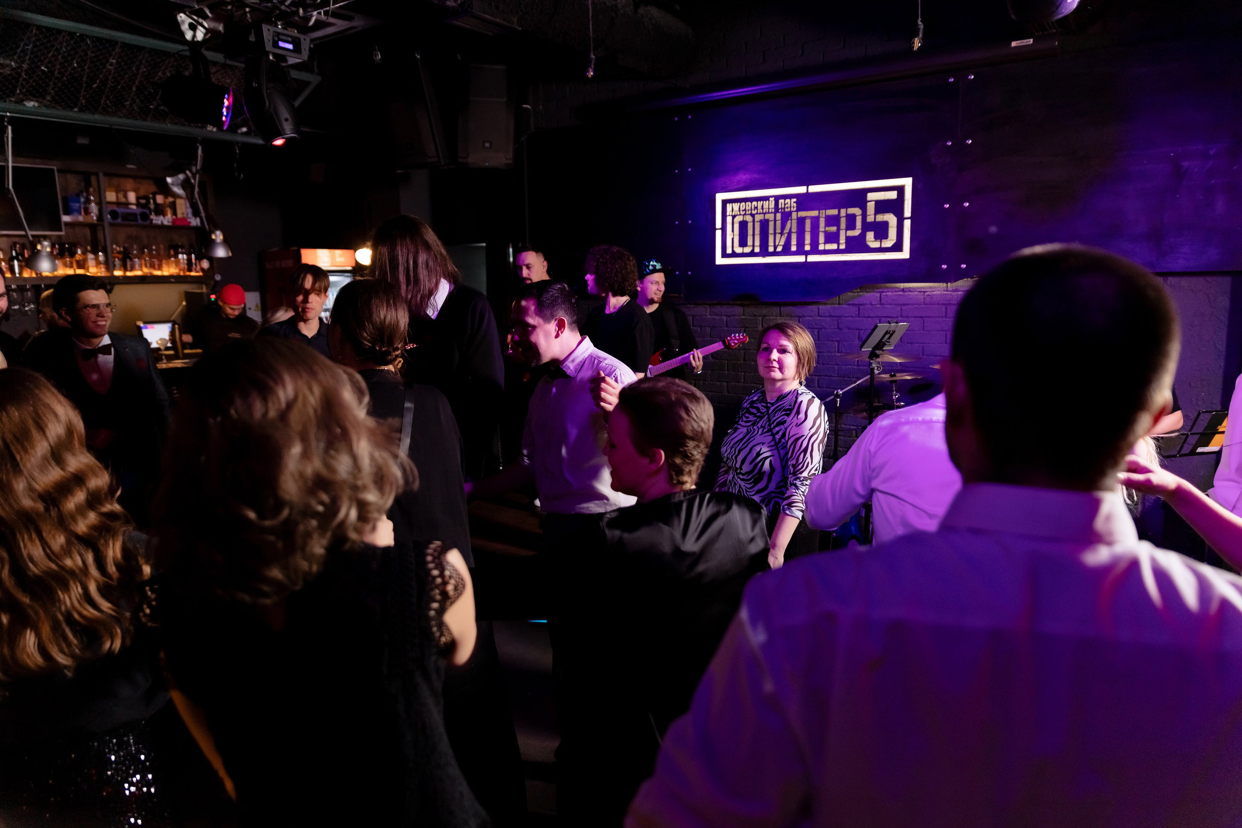 КОПРОРАТ: Юпитер 5. Все фото. Профессиональный фотограф в Ижевске Леша Петров