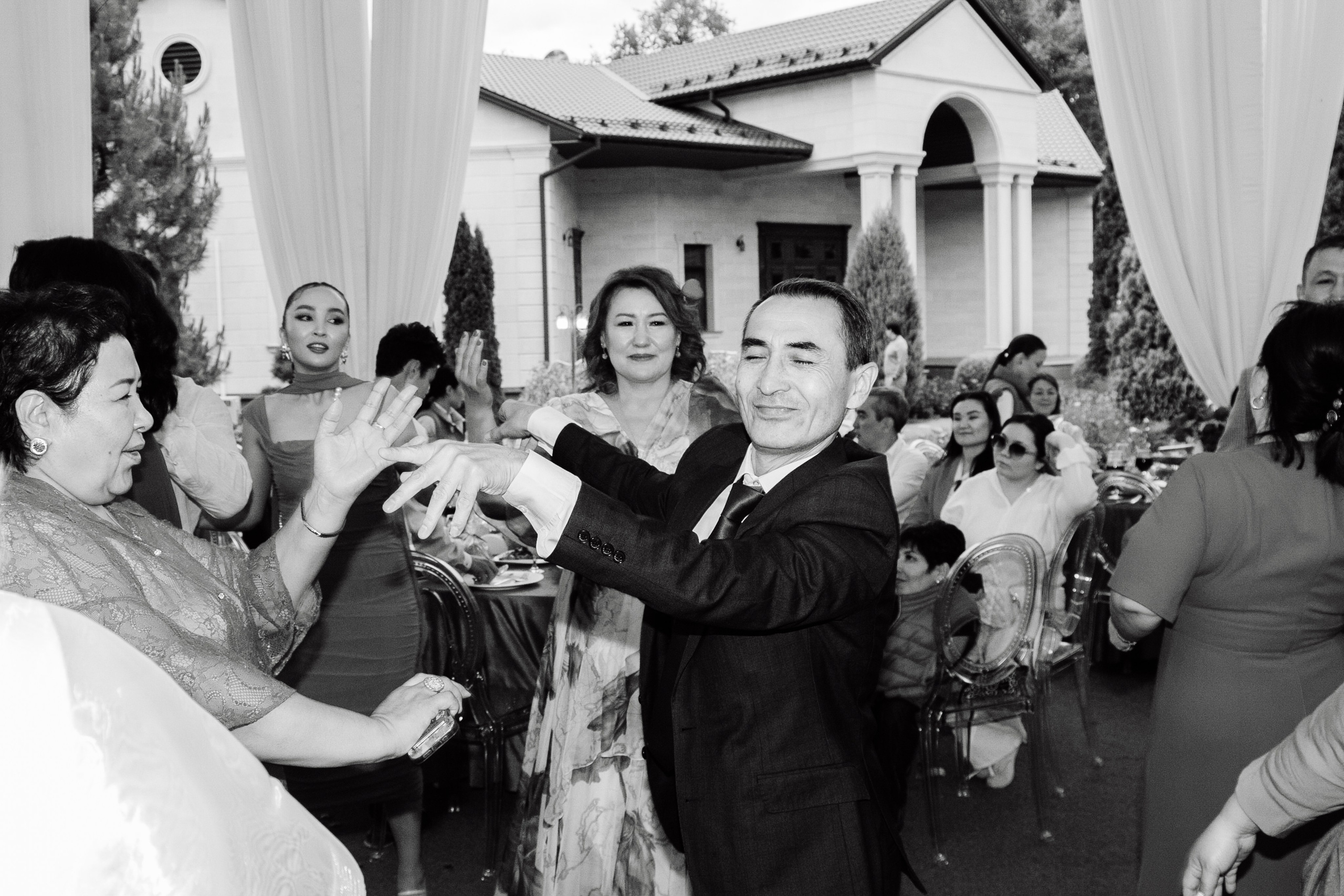 Ахан & Арайлым. Свадебный фотограф Алматы Ниязов Руслан