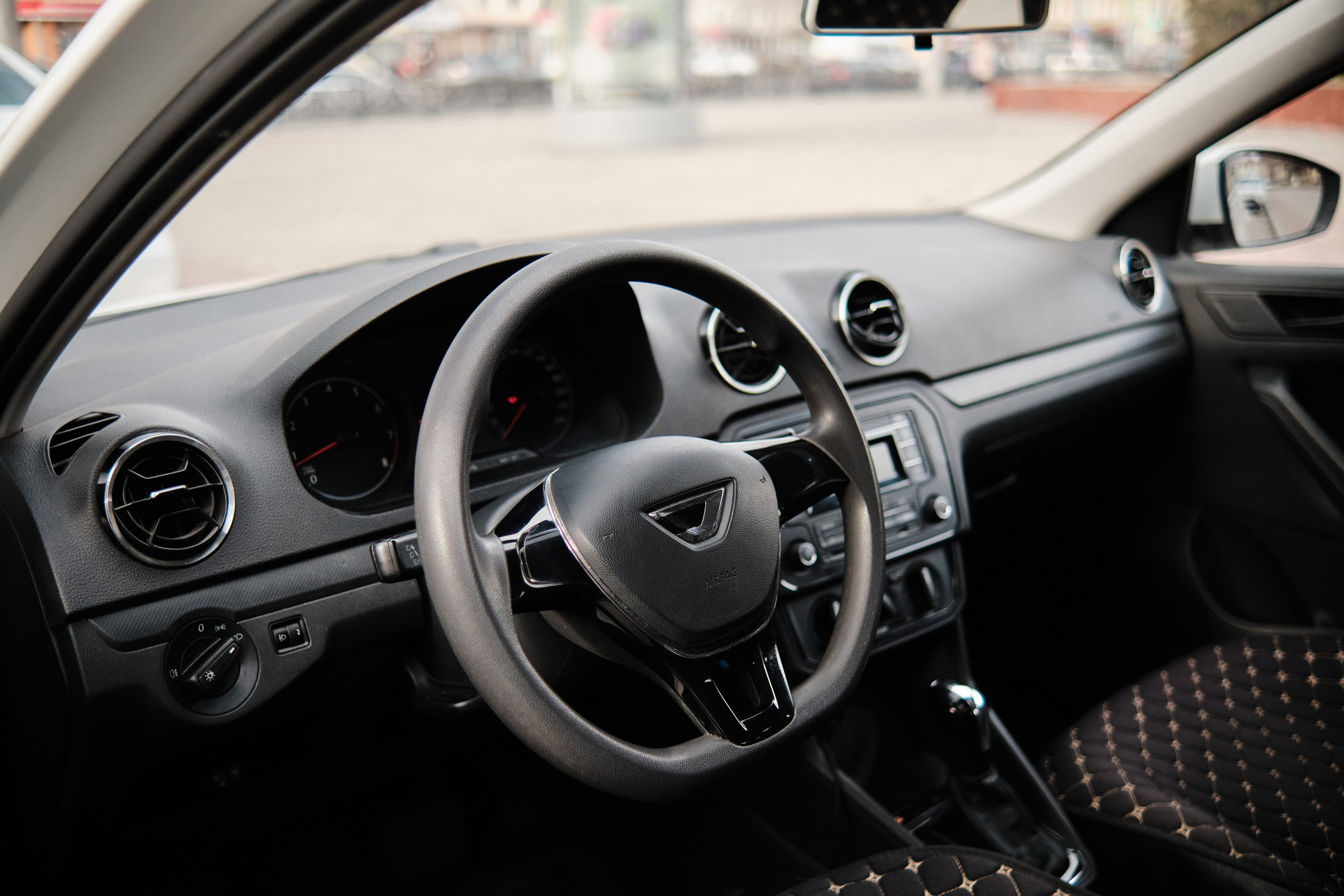 Новый автопарк Яндекс такси в Новокузнецке. Свадебный и семейный фотограф в Новокузнецке Иван Иванов