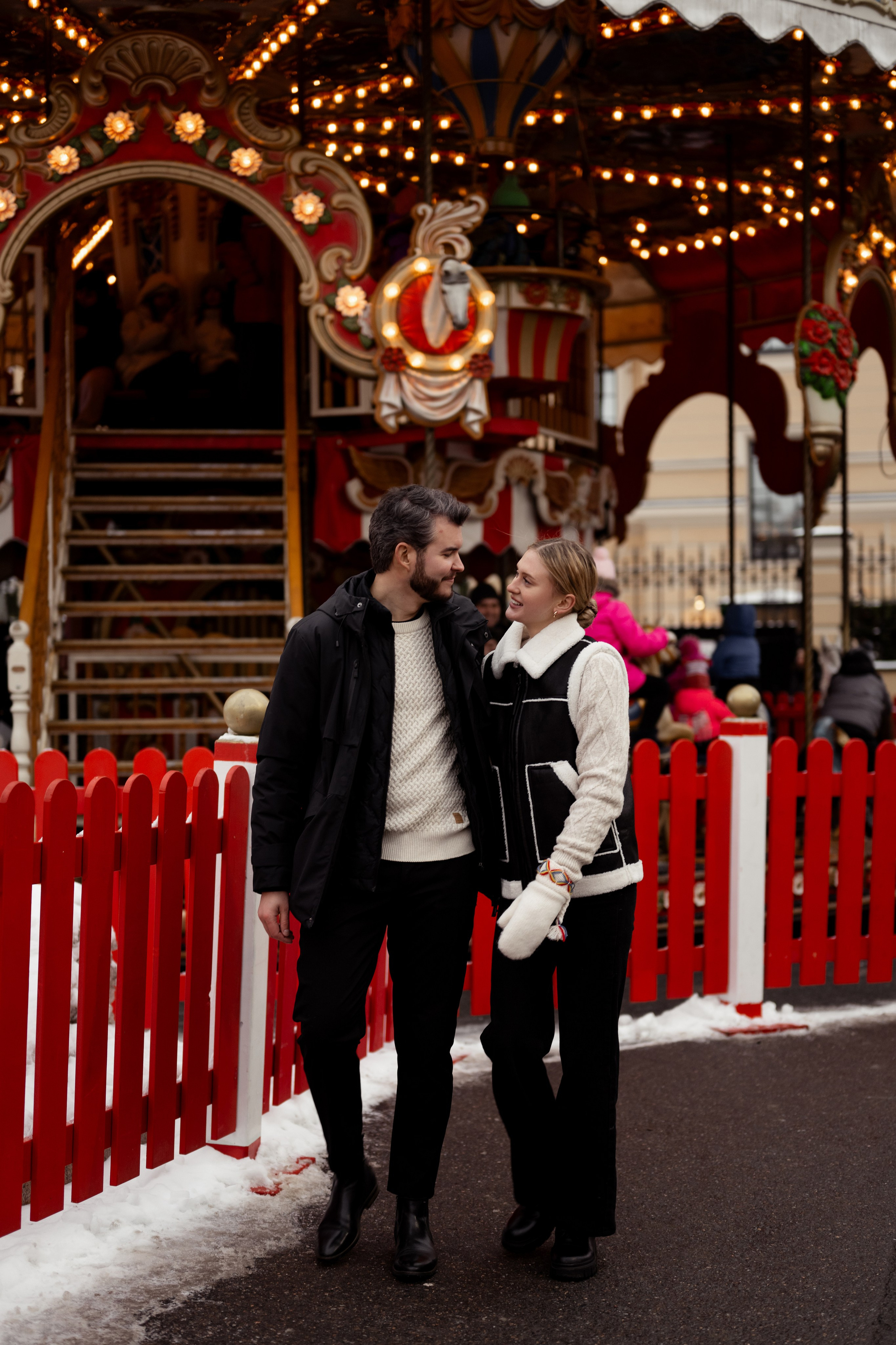 Джейкоб и Екатерина. Манежная площадь. Свадебный и семейный фотограф в СПб Валерия Фомичева