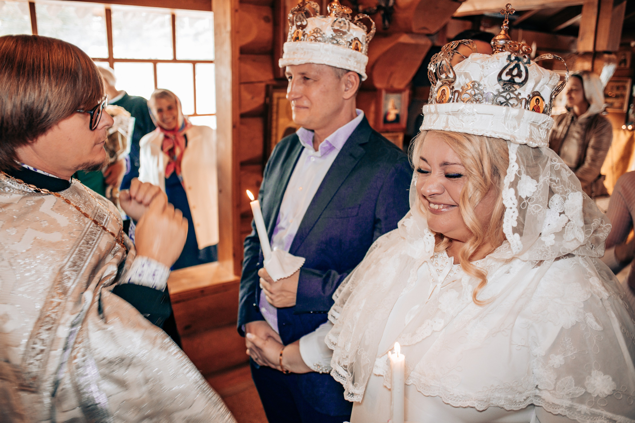 Таинства крещения и венчания. Свадебный и семейный фотограф и видеограф Александр в Москве и Московской Области