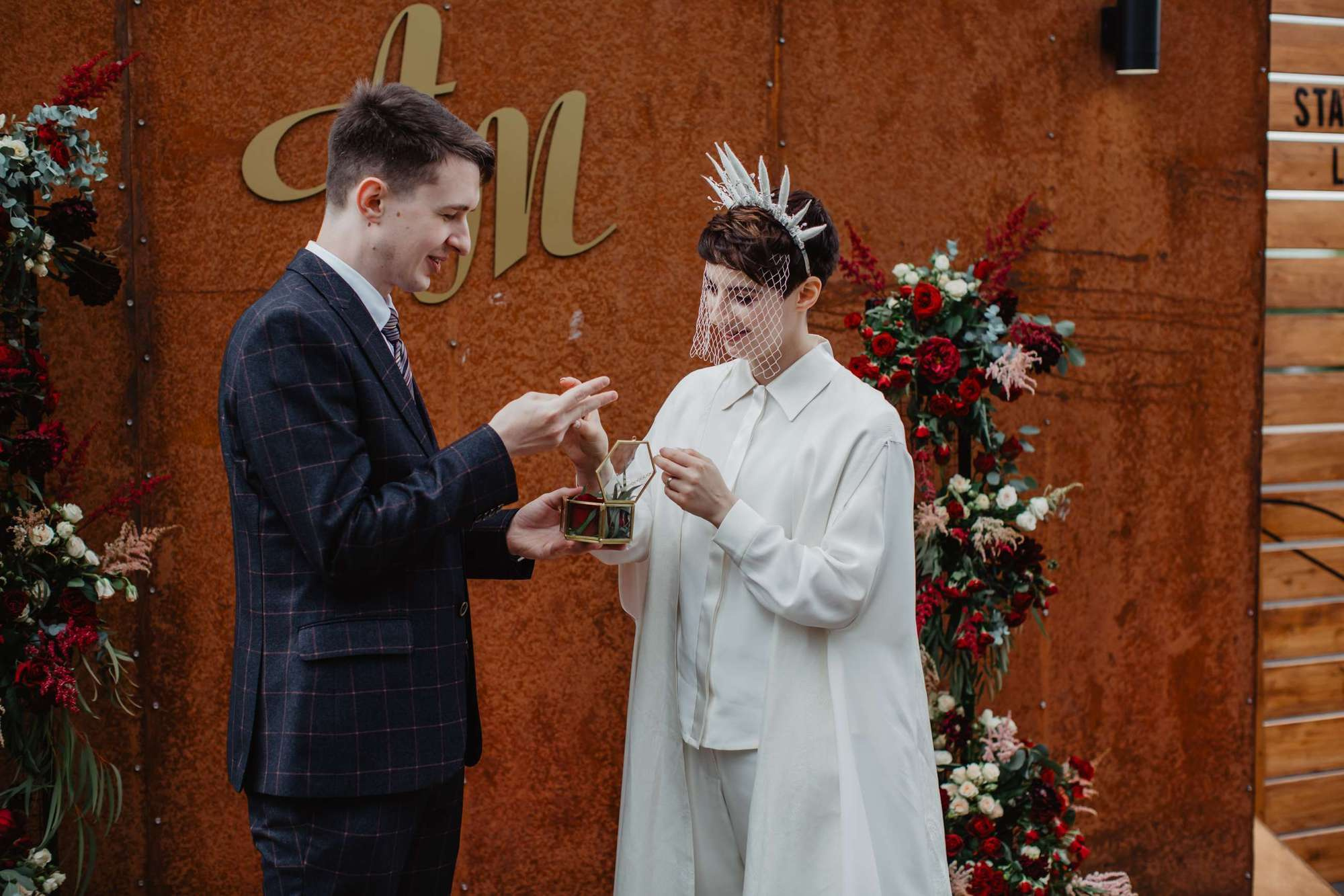 Саша и Маргарита. Лофт Контрабанда. Свадебный фотограф Марина Назарова Москва