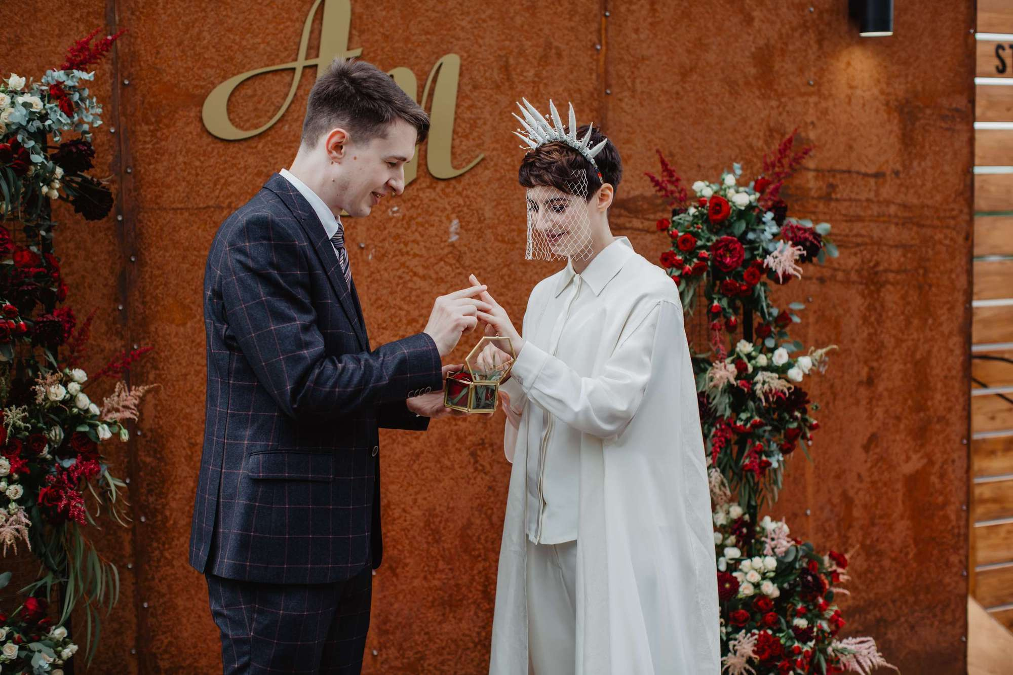 Саша и Маргарита. Лофт Контрабанда. Свадебный фотограф Марина Назарова Москва