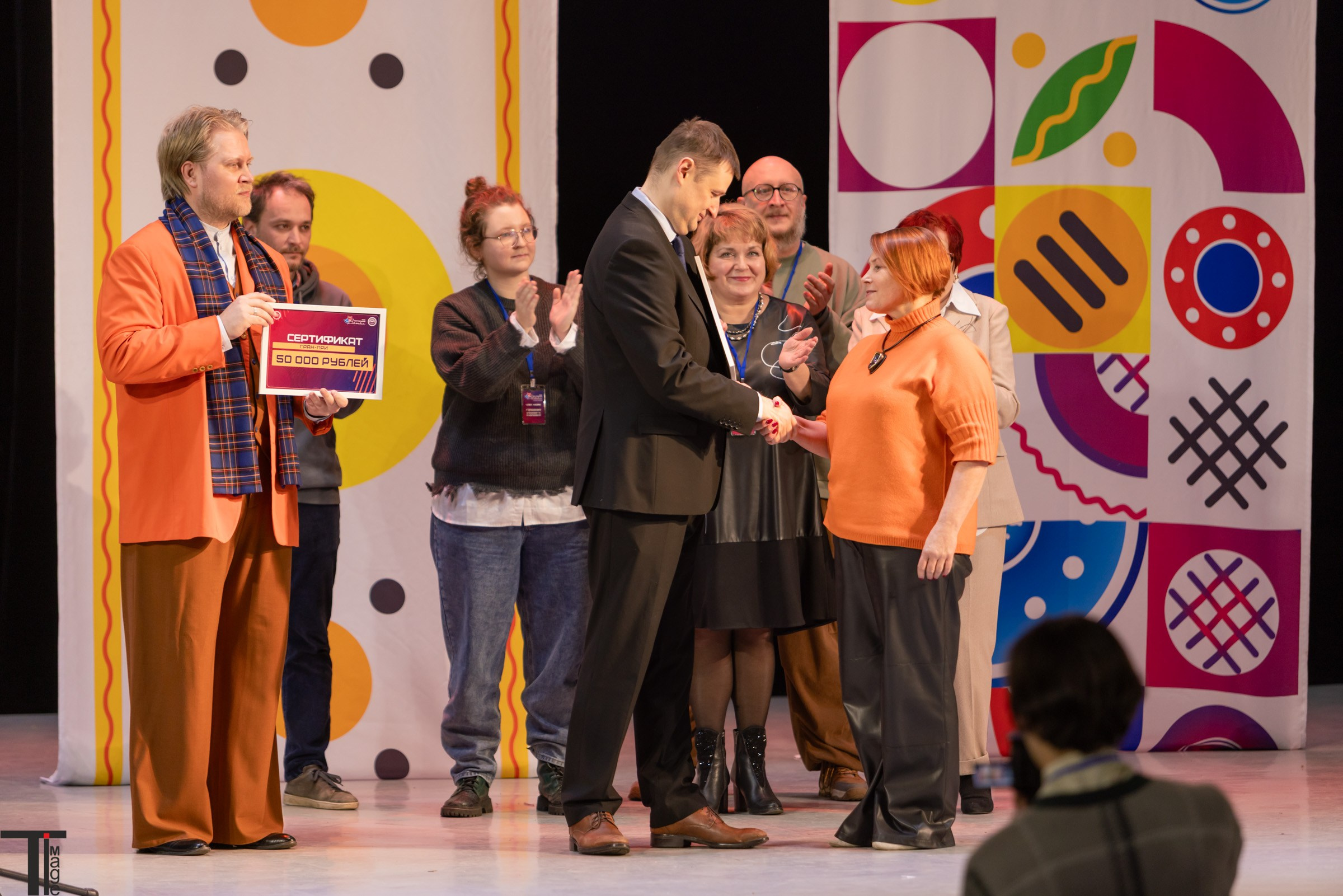 Театральная Вятка 2025. Имидж Технологии — репортажная фотография в Кирове Кировской области. Производство сувенирных магнитов, заливных этикеток и значков