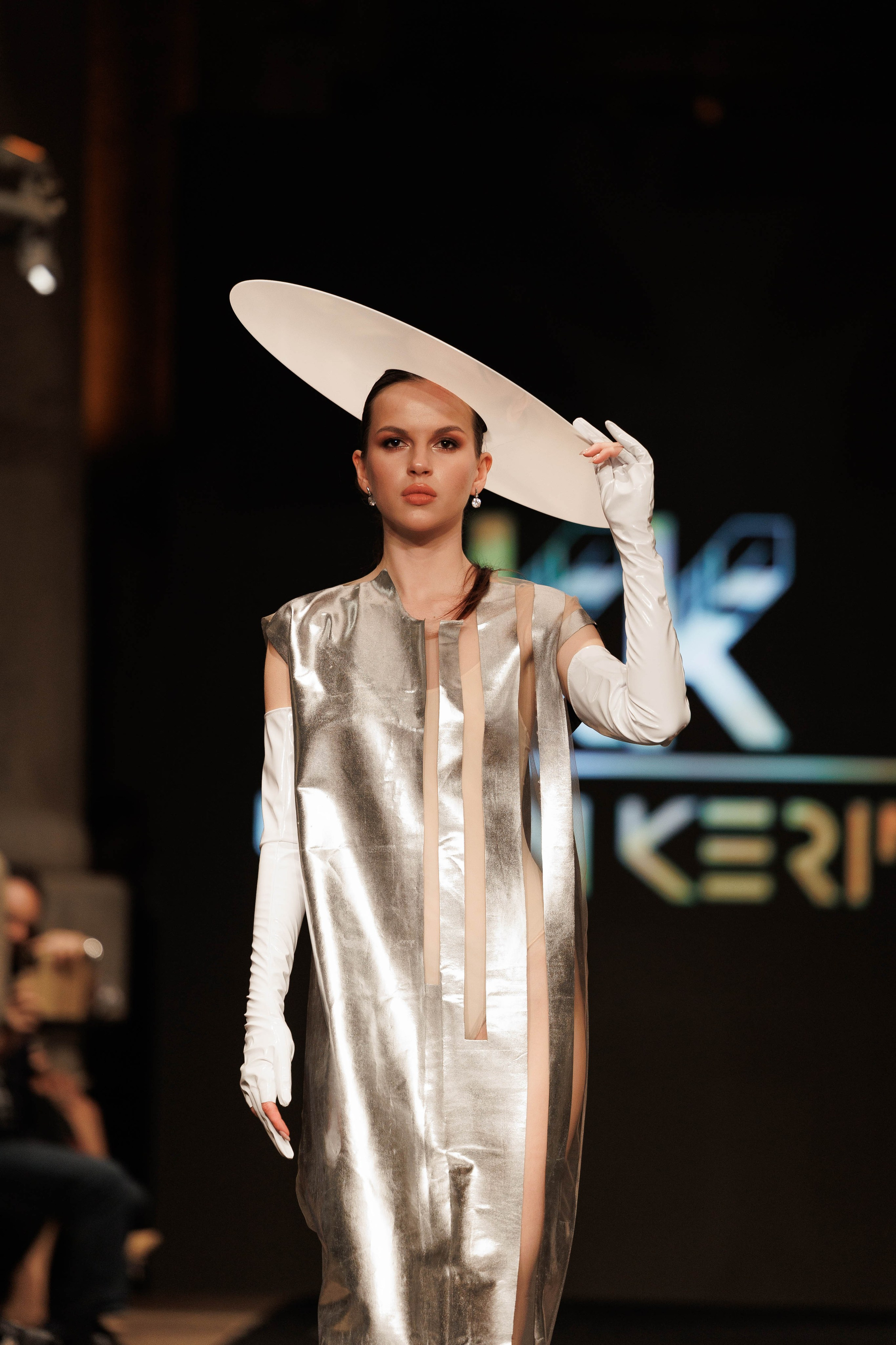 IFB-показ. About