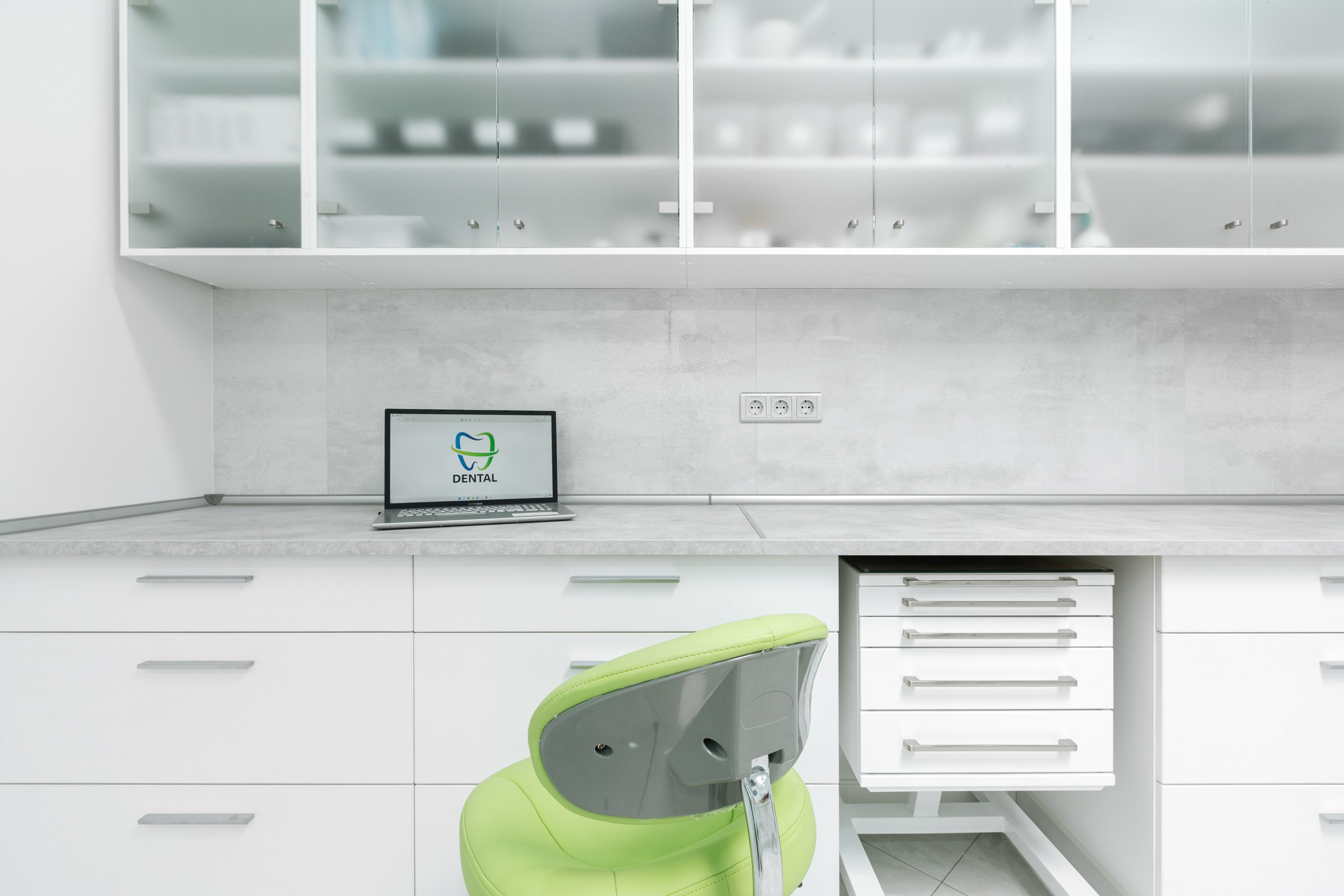 Стоматология Dental. Профессиональный фотограф в Волгодонске и Ростове Владимир Казак