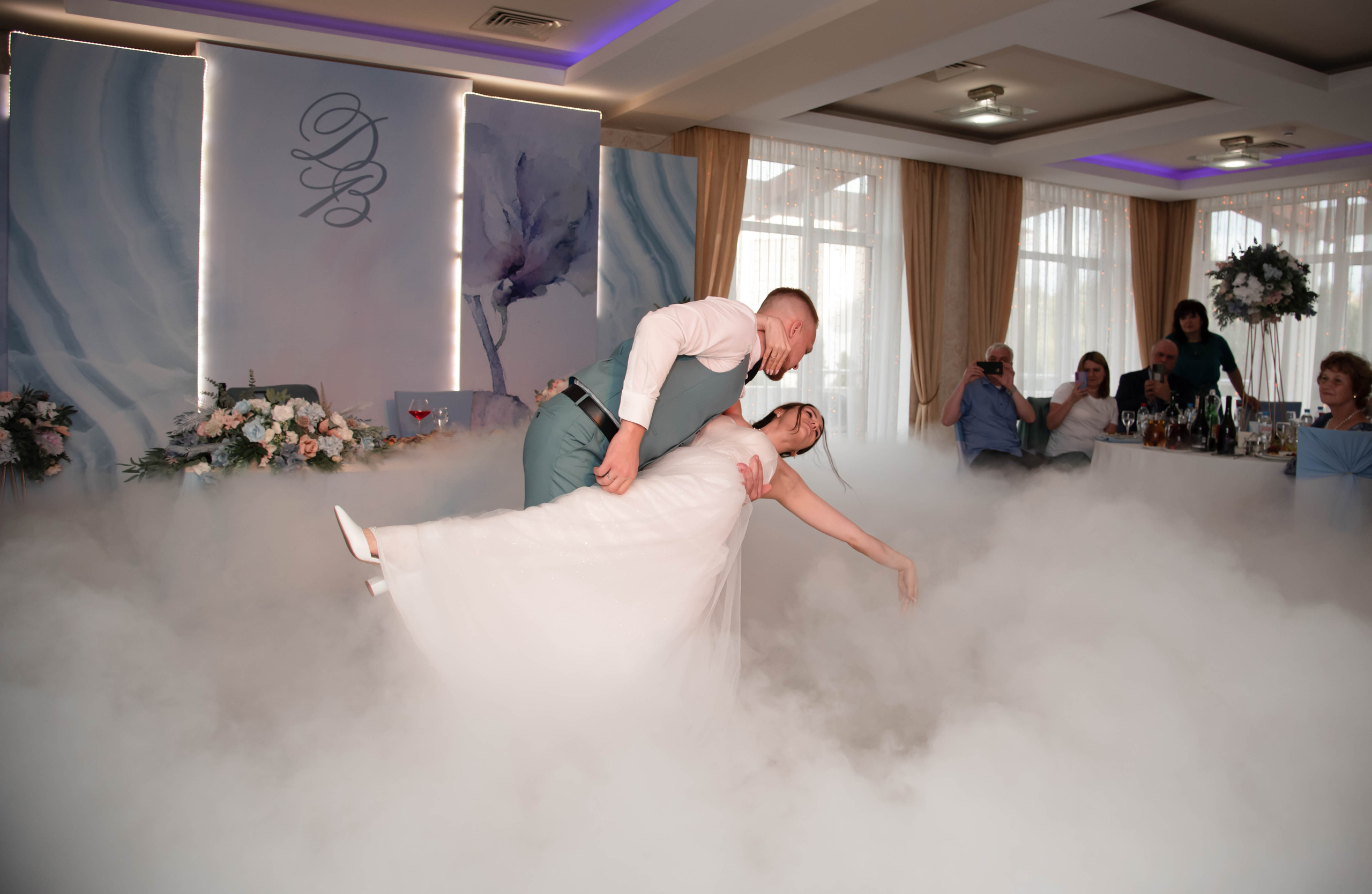 Валерия & Дмитрий / Ресторан Белый берег. Свадебный фотограф Вера Климова