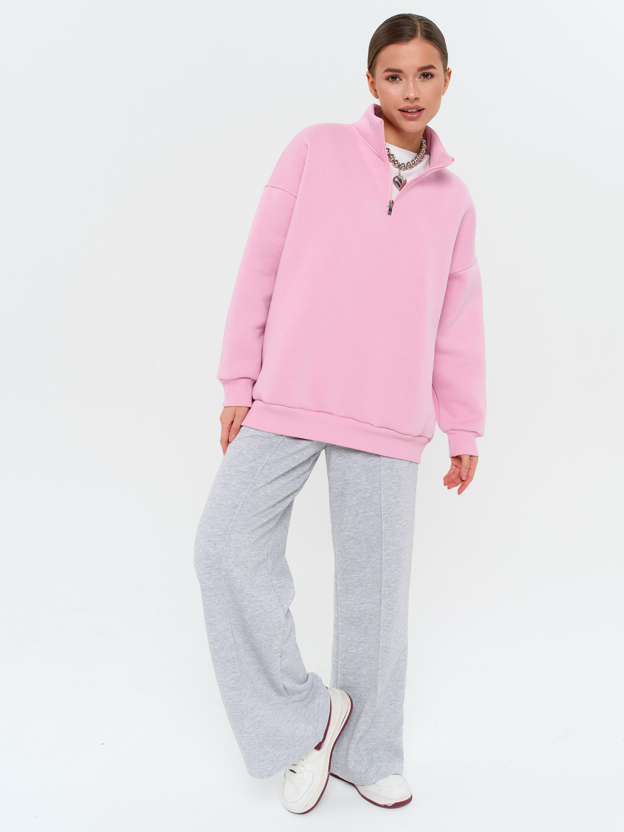 Свитшот. Фотограф для маркетплейсов в Москве